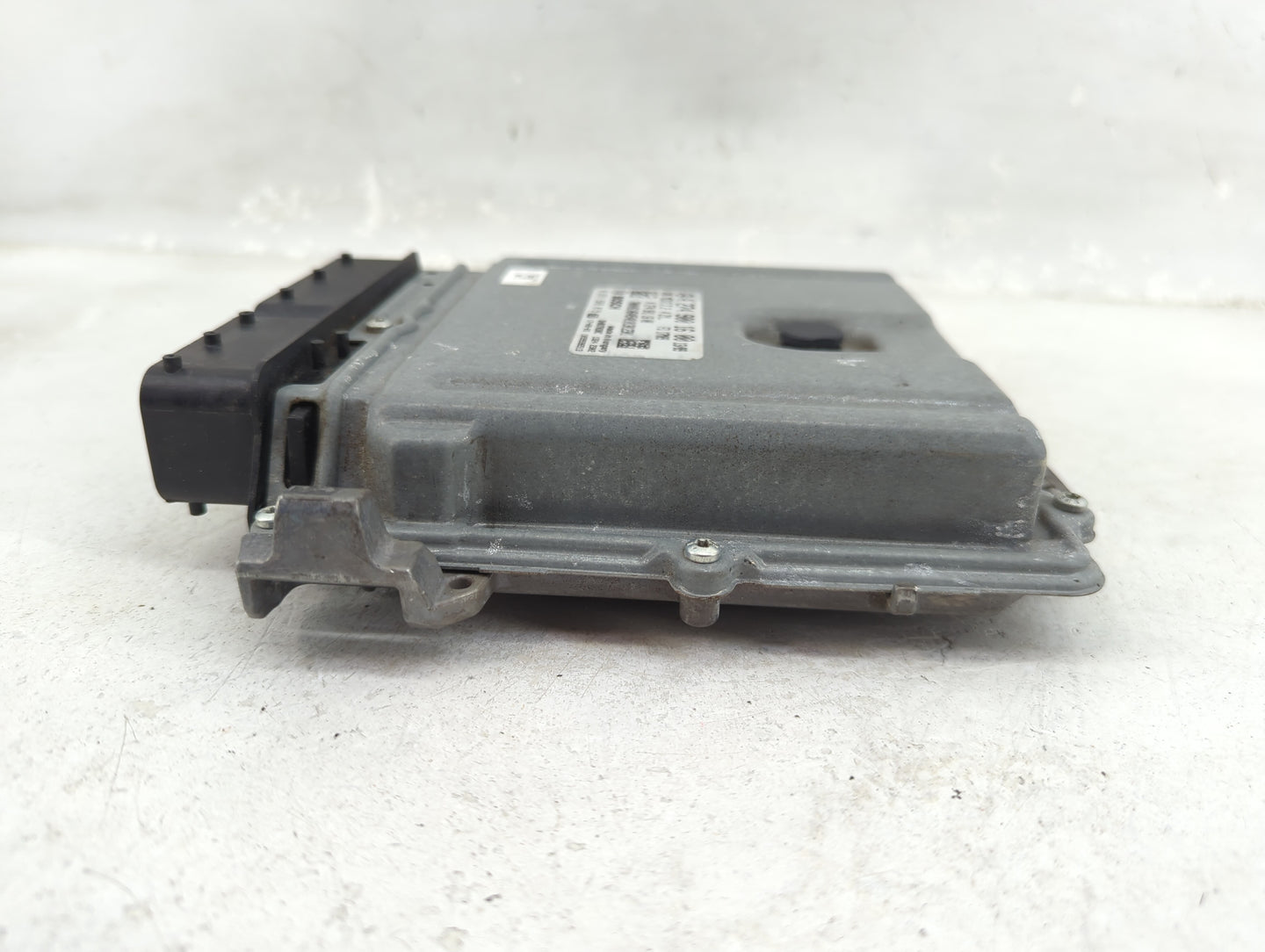 2019 Mercedes-Benz Sprinter 2500 PCM Engine Control Computer ECU ECM PCU OEM P/N:A2749001600 A2749011600 Fits OEM Used Auto 