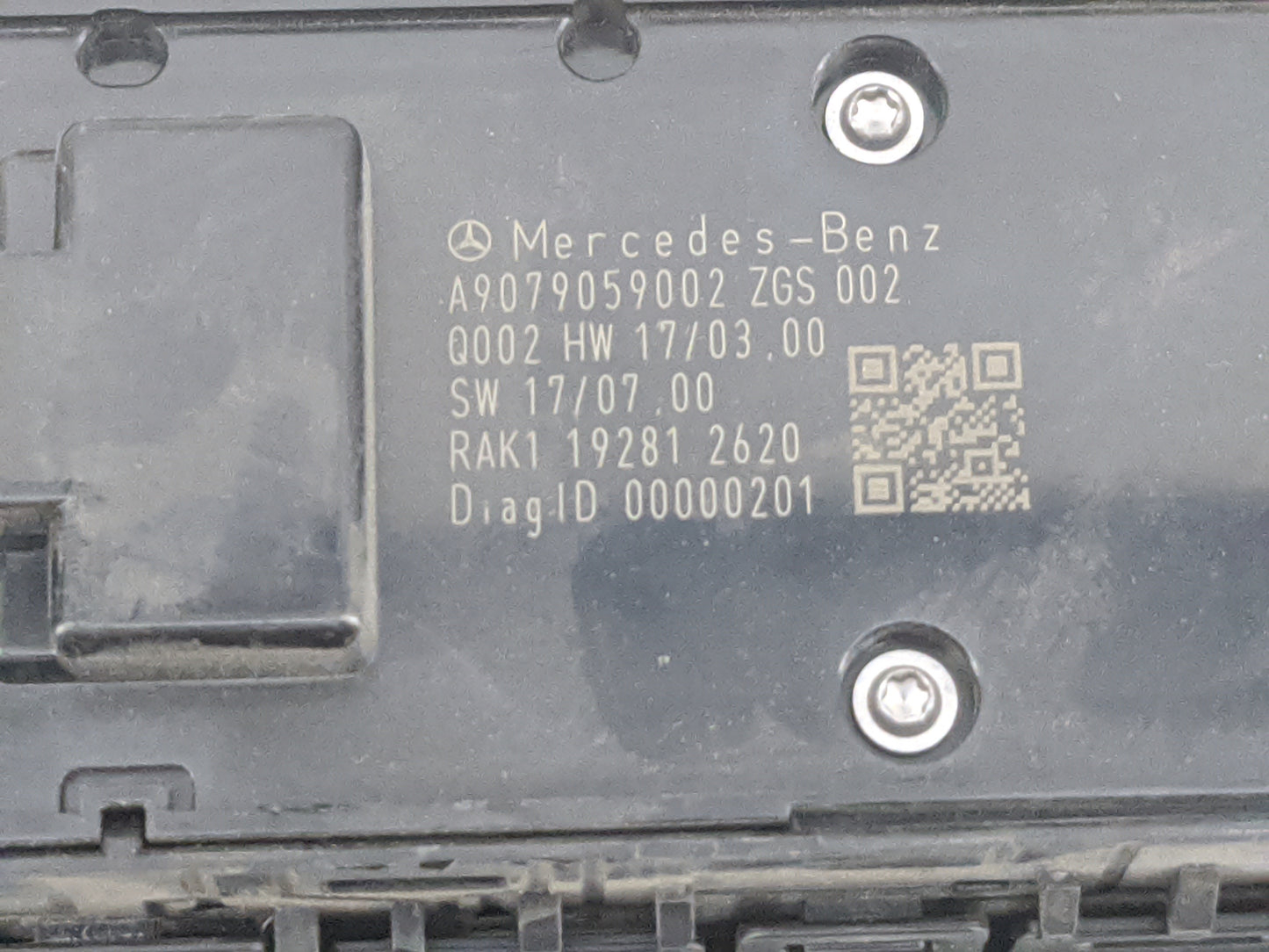 2019 Mercedes-Benz Sprinter 2500 Master Power Window Switch Replacement Driver Side Left P/N:A9079059002 A9079059002ZGS002 F