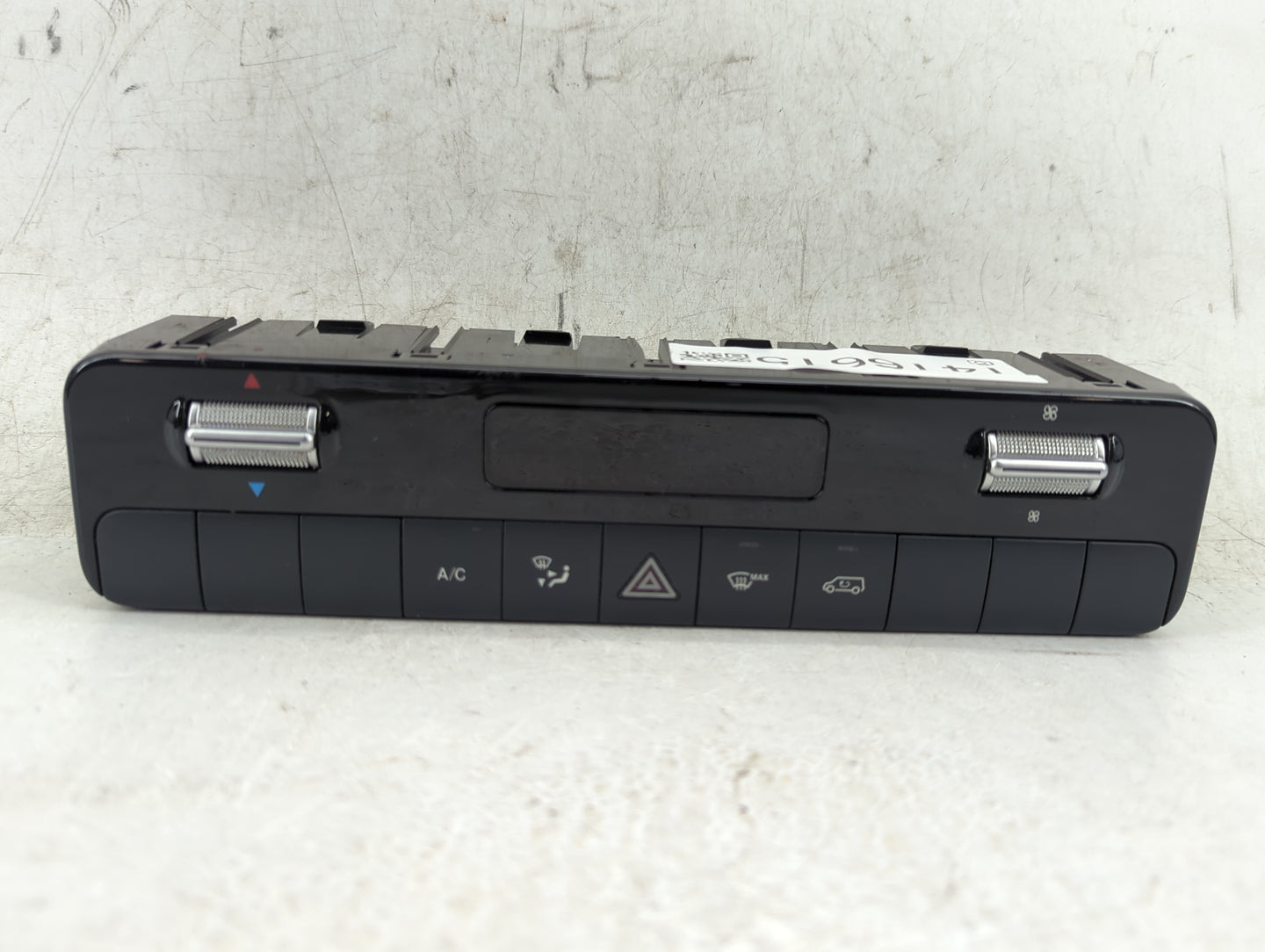 2019 Mercedes-Benz Sprinter 3500 Climate Control Module Temperature AC/Heater Replacement P/N:9079054806 Fits OEM Used Auto 