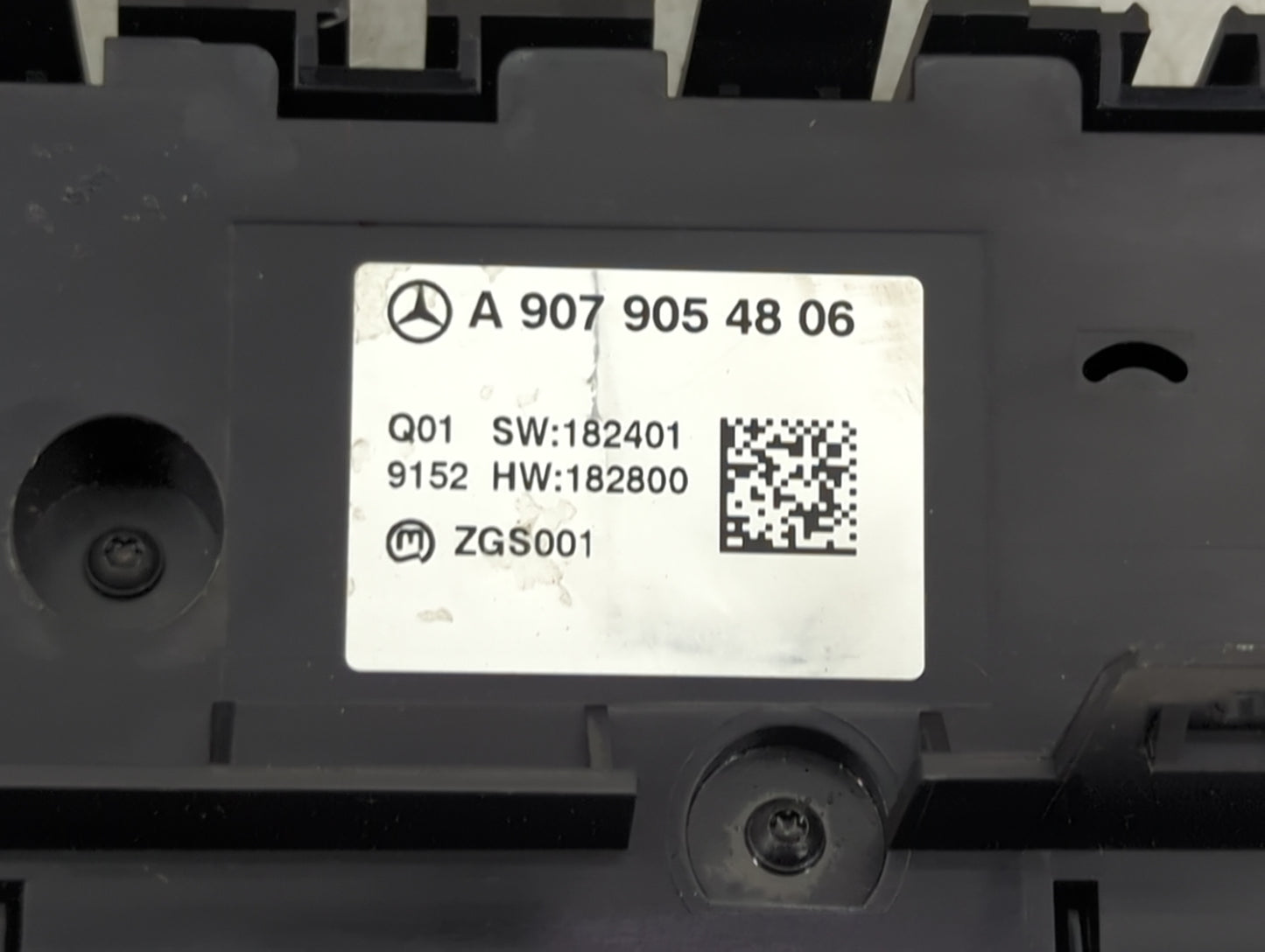 2019 Mercedes-Benz Sprinter 3500 Climate Control Module Temperature AC/Heater Replacement P/N:9079054806 Fits OEM Used Auto 
