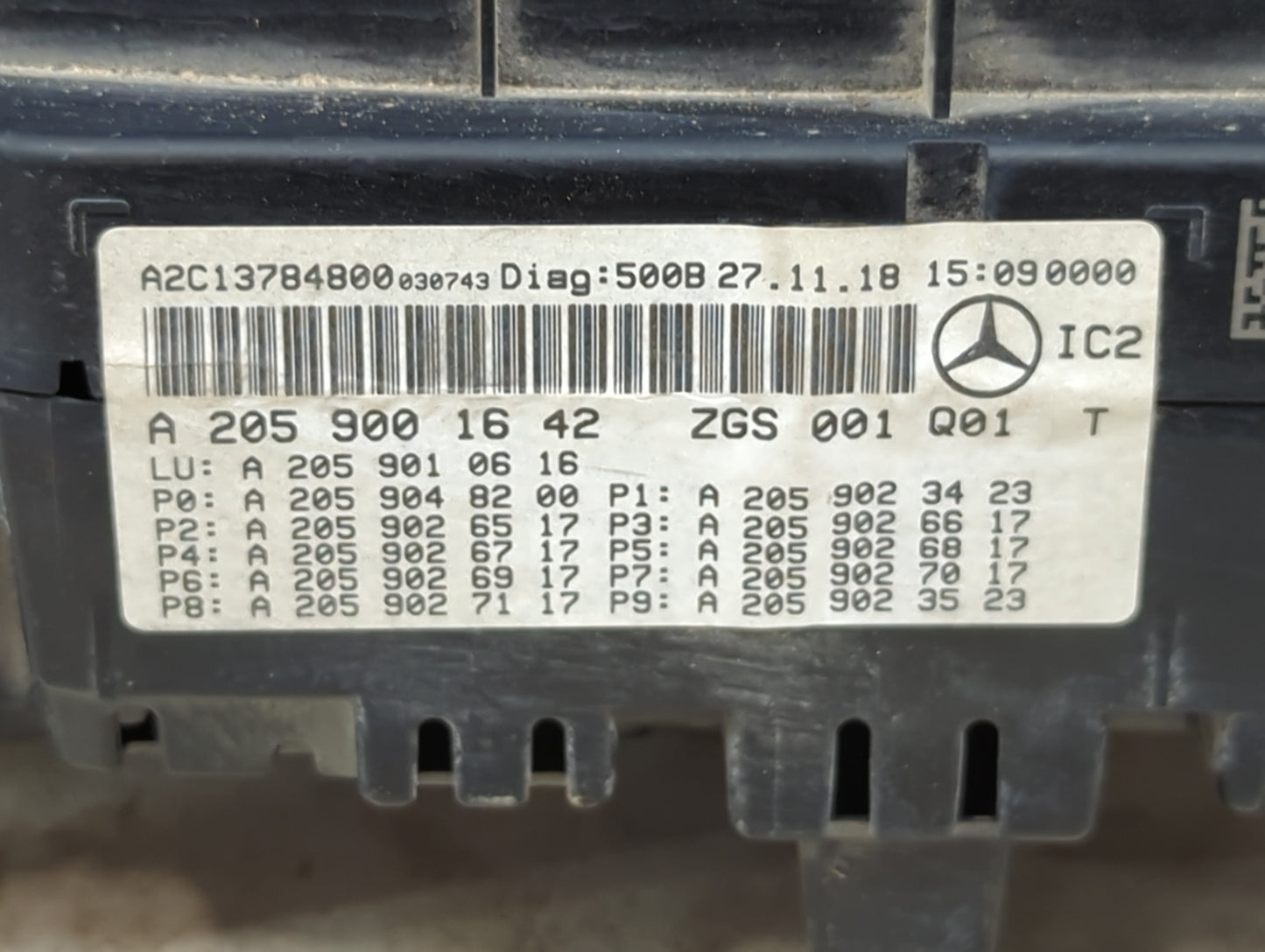 2019 Mercedes C300 Instrument Cluster Speedometer Gauges P/N:A2059001642 A2C13784800, A2059010616 Miles: Fits OEM Used Auto 