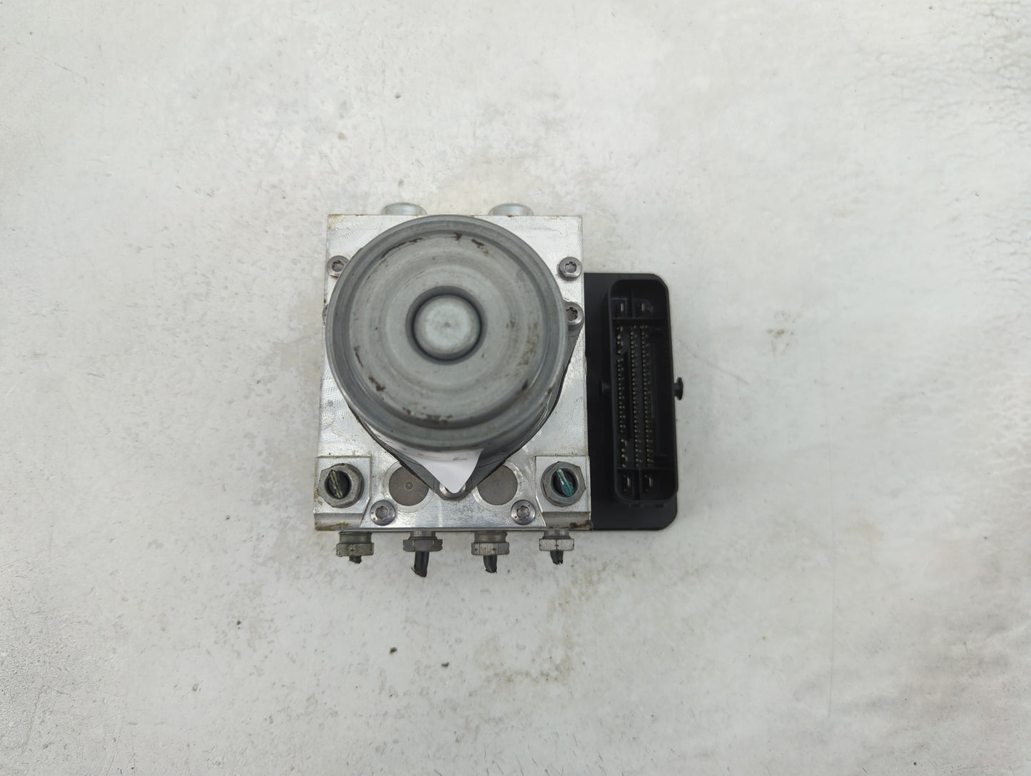 2019 Mercedes C300 ABS Pump Control Module Replacement P/N:A2059005744 68227116, A008M906, A008N064-A Fits Fits 2018 2020 20
