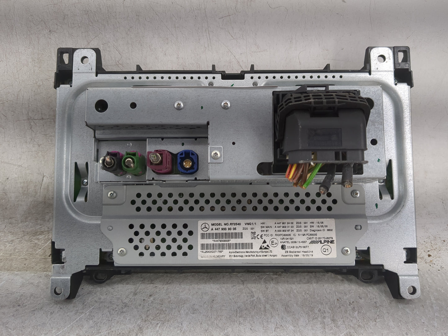 2019 Mercedes Metris Radio AM FM Cd Player Receiver Replacement P/N:A4479009005 RY2540, A4479012402 Fits Fits 2016 2017 2018