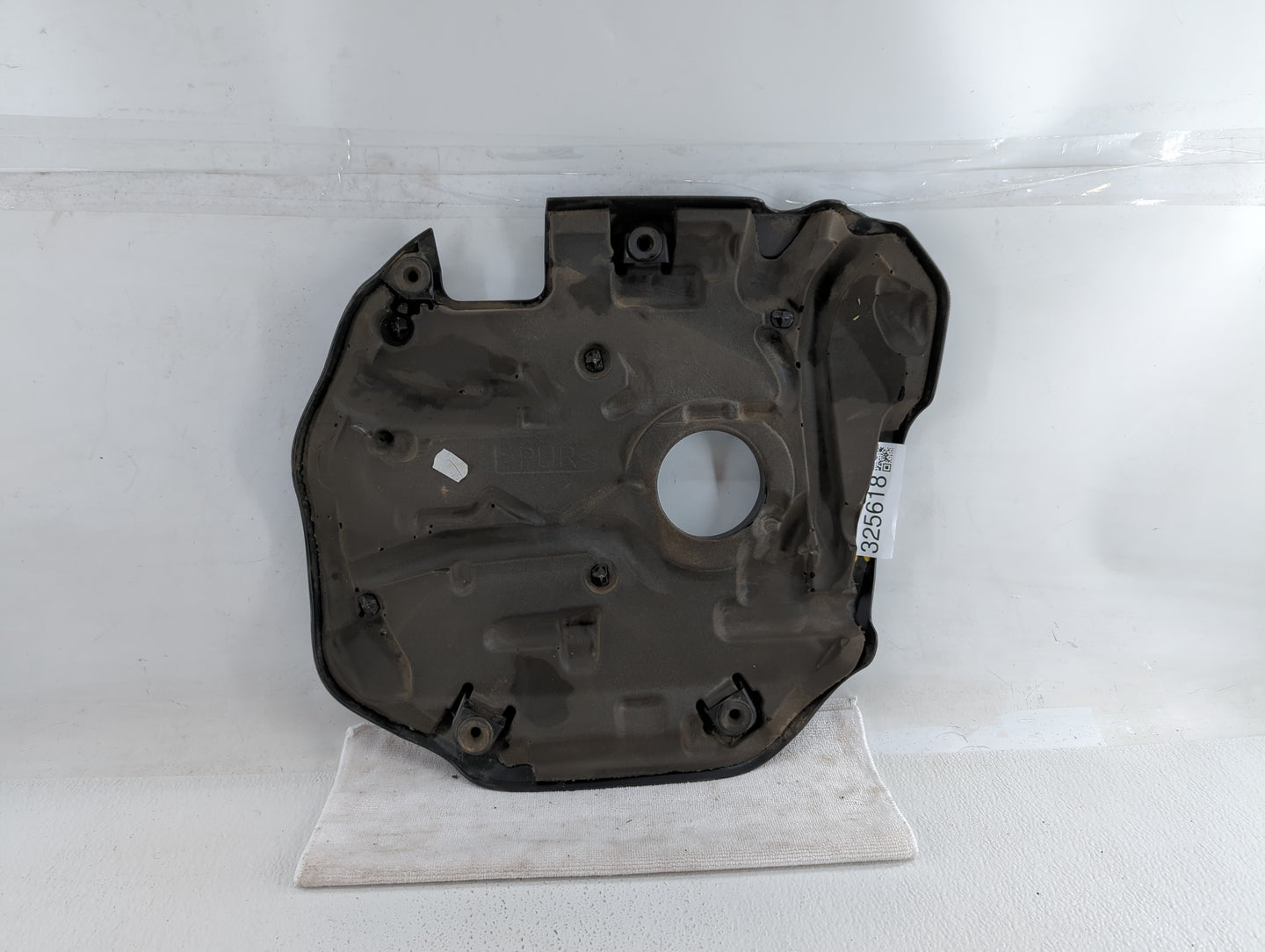 2019 Mini Cooper Engine Cover - Oemusedautoparts1.com