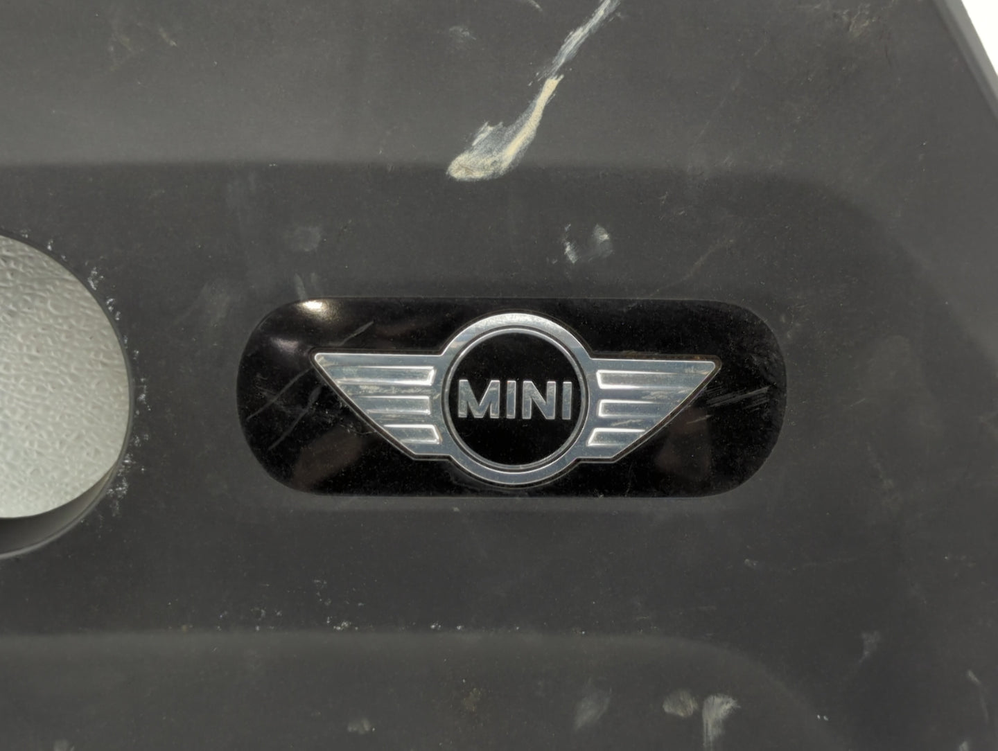 2019 Mini Cooper Engine Cover - Oemusedautoparts1.com