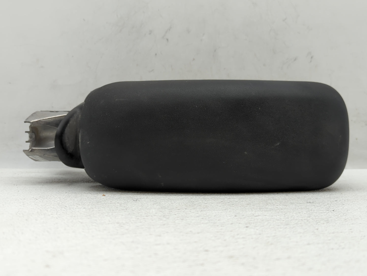 2019 Mini Cooper Center Console Armrest Cover Lid - Oemusedautoparts1.com