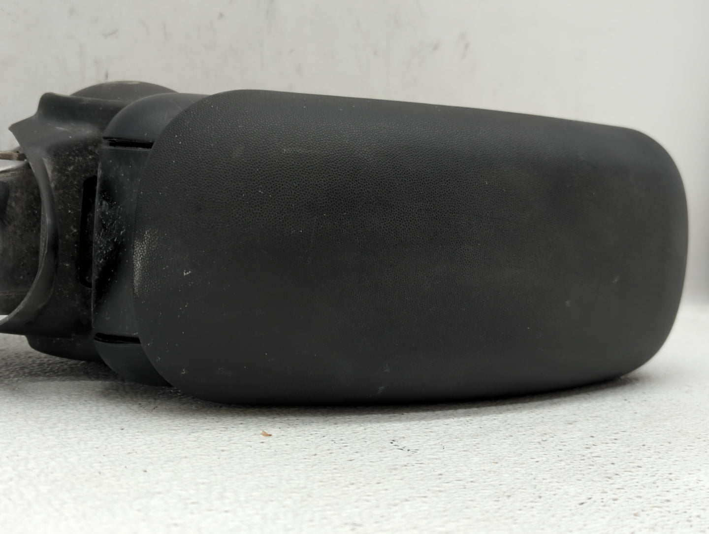 2019 Mini Cooper Center Console Armrest Cover Lid - Oemusedautoparts1.com