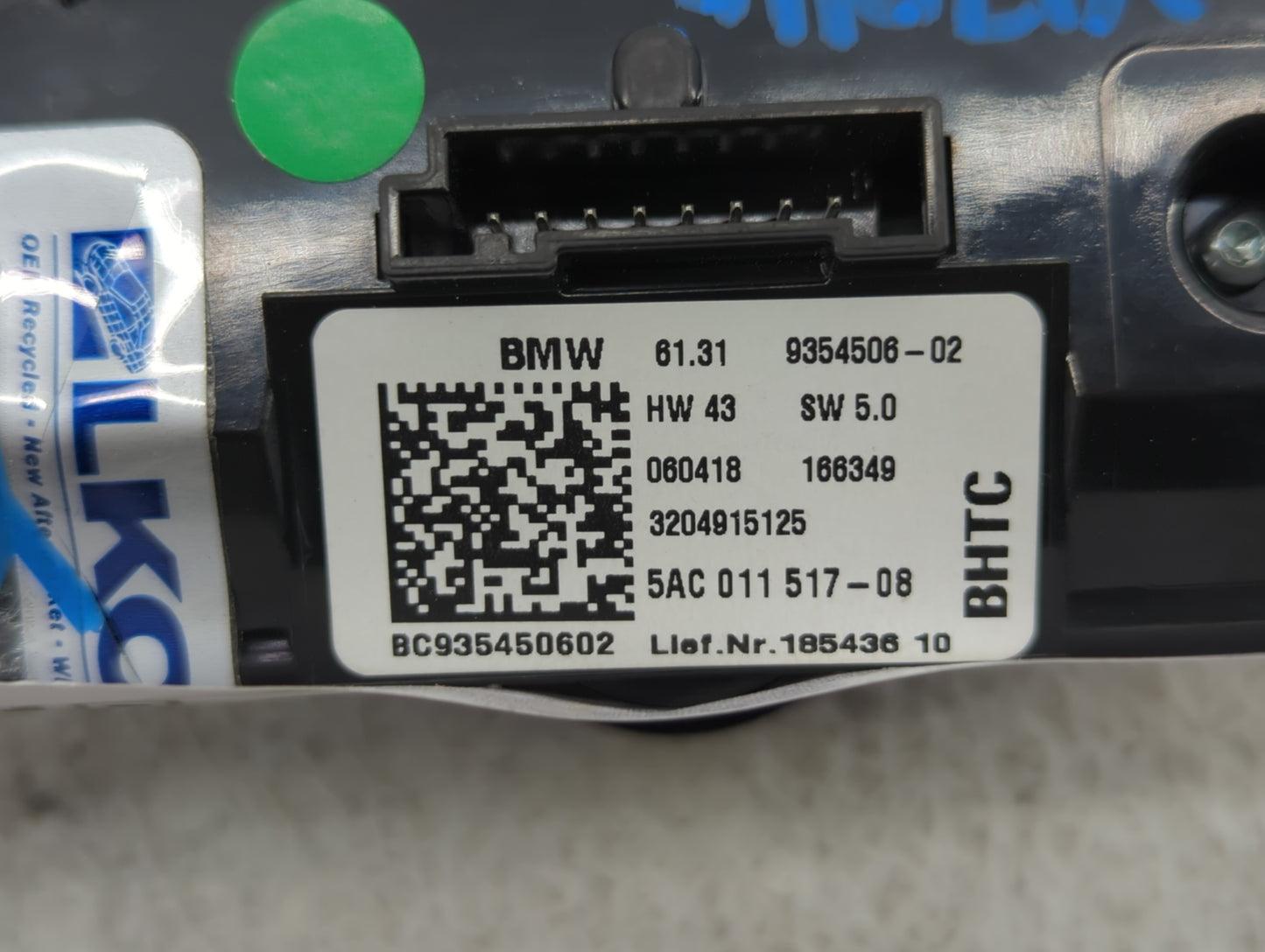 2016-2019 Mini Cooper Radio AM FM Cd Player Receiver Replacement P/N:61.31-9354506-02 Fits Fits 2016 2017 2018 2019 OEM Used
