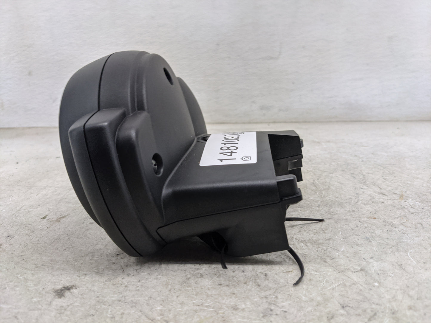 2019 Mini Countryman Instrument Cluster Speedometer Gauges P/N:BM-0560-105 9265439, 8707228-01 Miles: Fits Fits 2018 OEM Use