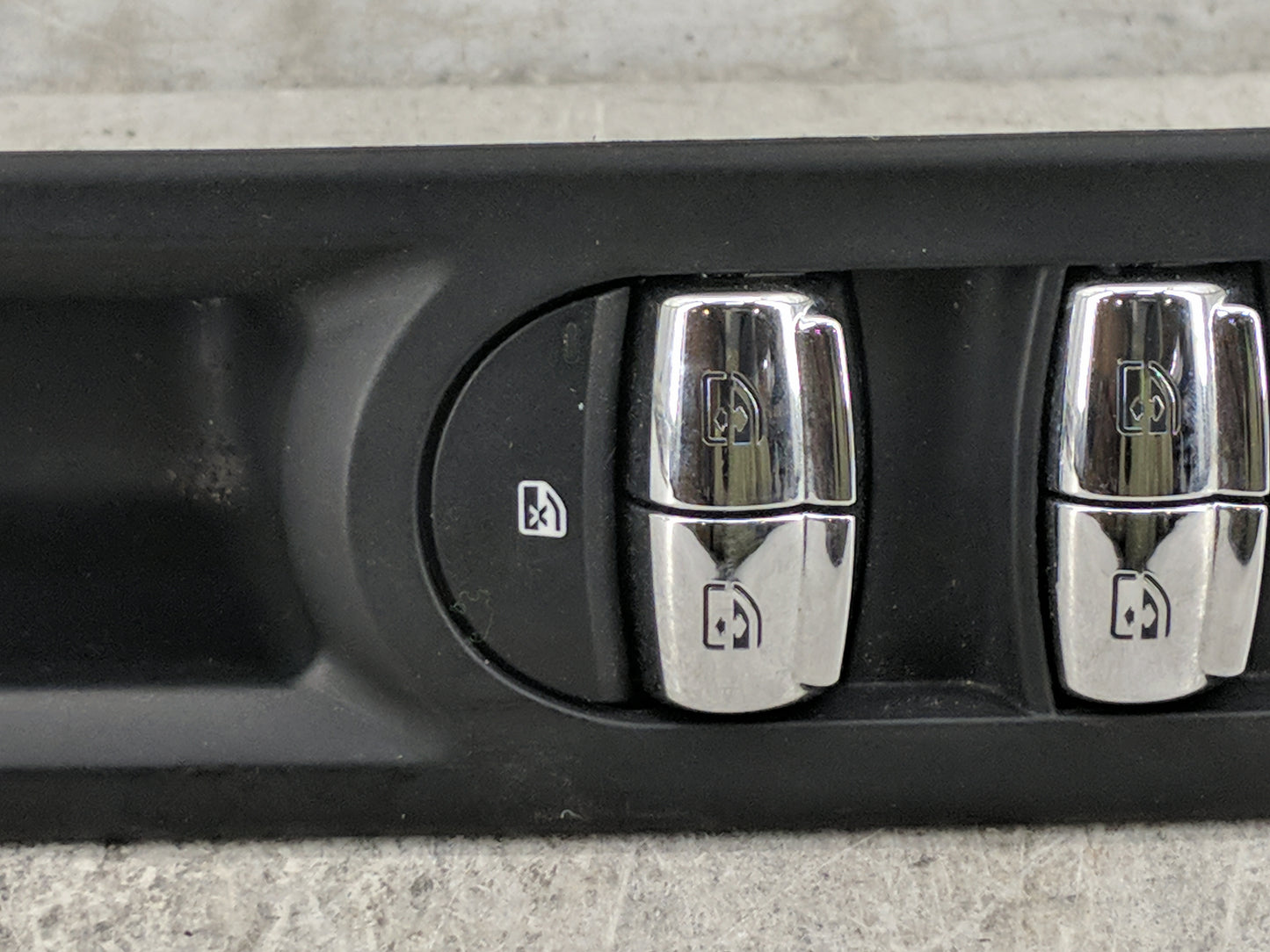 2019 Mini Countryman Master Power Window Switch Replacement Driver Side Left P/N:9354864-01 Fits Fits 2017 2018 OEM Used Aut