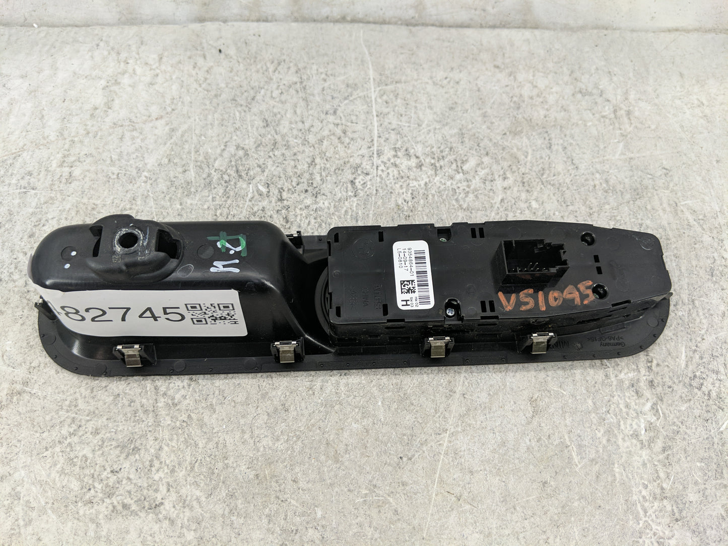2019 Mini Countryman Master Power Window Switch Replacement Driver Side Left P/N:9354864-01 Fits Fits 2017 2018 OEM Used Aut