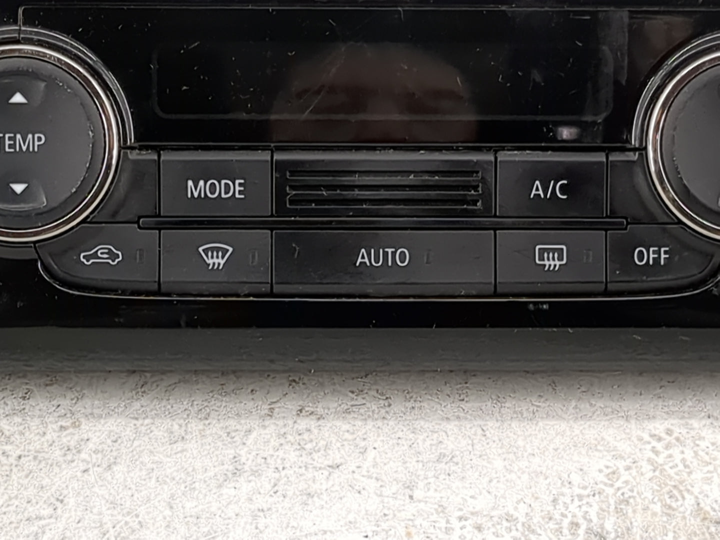 2018 Mitsubishi Eclipse Cross Climate Control Module Temperature AC/Heater Replacement P/N:8620A971 Fits OEM Used Auto Parts