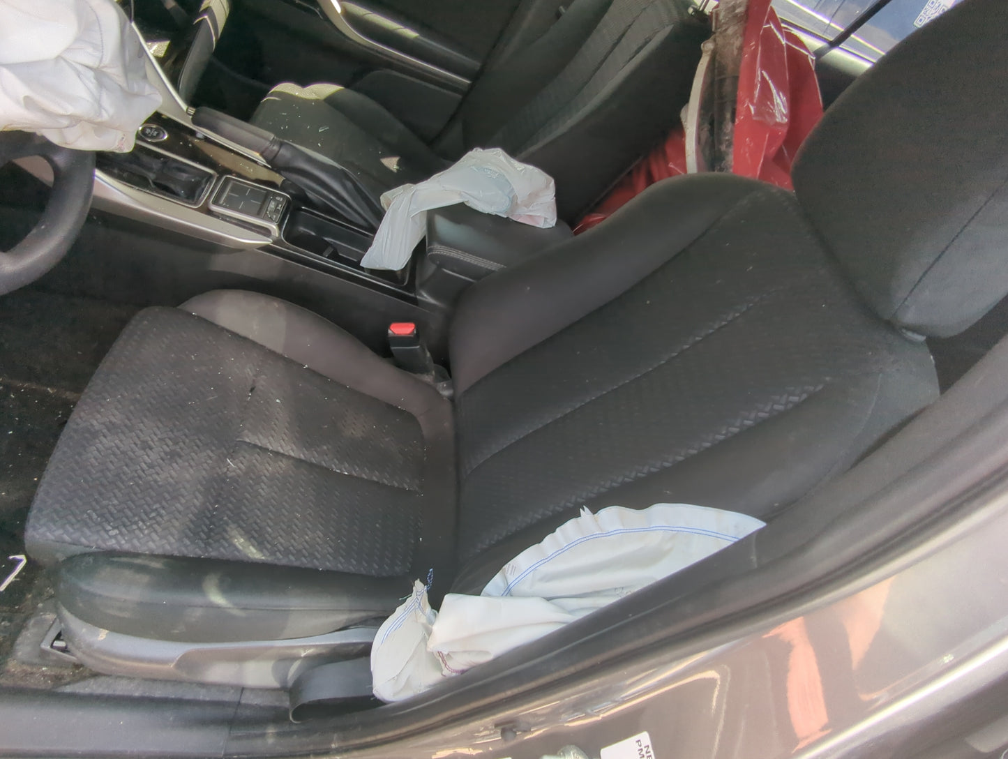 2018-2018 Mitsubishi Eclipse Cross Driver Front Seat Oem - Oemusedautoparts1.com