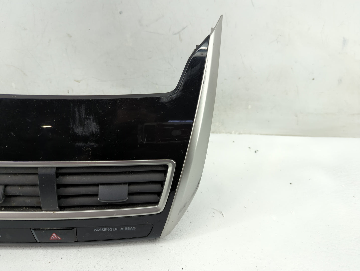 2019 Mitsubishi Eclipse Cross Hazard Switch 8002c684 - Oemusedautoparts1.com