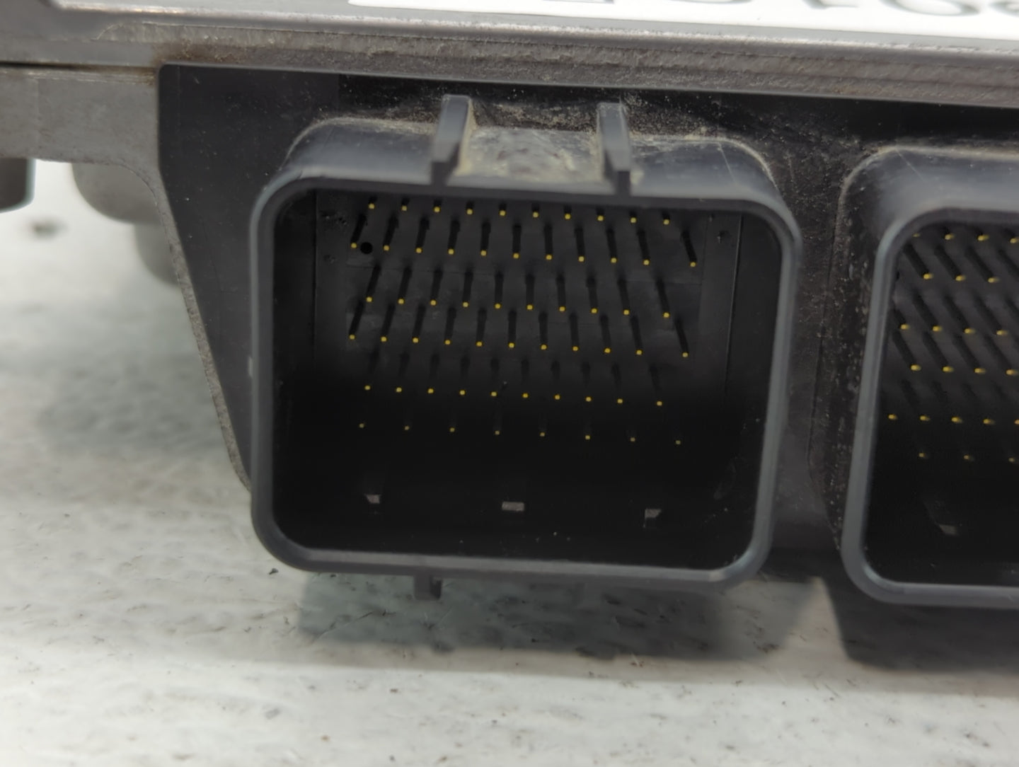 2019 Mitsubishi Eclipse Cross PCM Engine Control Computer ECU ECM PCU OEM P/N:E6T85986H1 1860D402 Fits OEM Used Auto Parts -