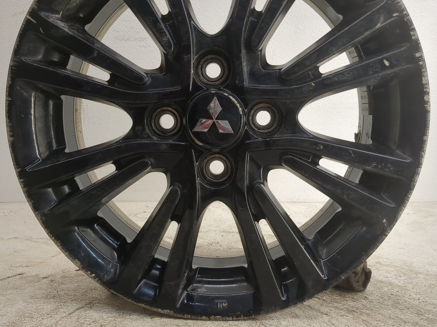 2017-2020 Mitsubishi Mirage Oem Wheel Rim - Oemusedautoparts1.com