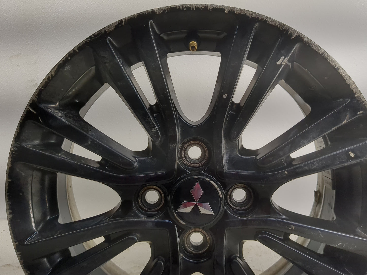 2017-2020 Mitsubishi Mirage Oem Wheel Rim - Oemusedautoparts1.com