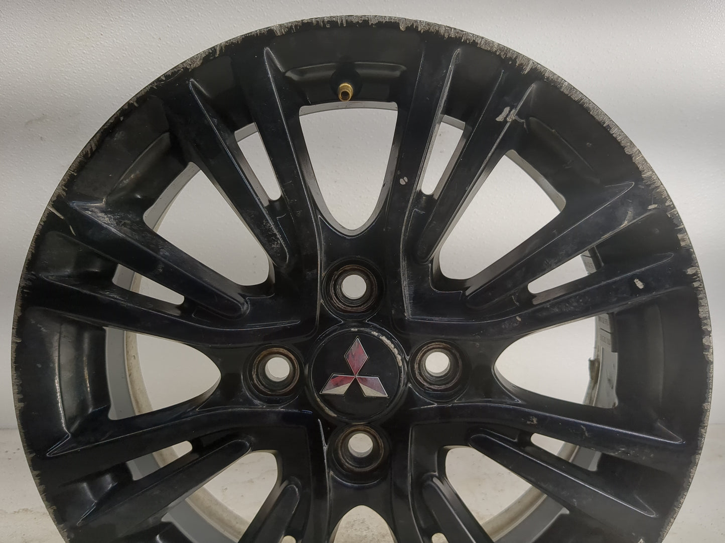 2017-2020 Mitsubishi Mirage Oem Wheel Rim - Oemusedautoparts1.com
