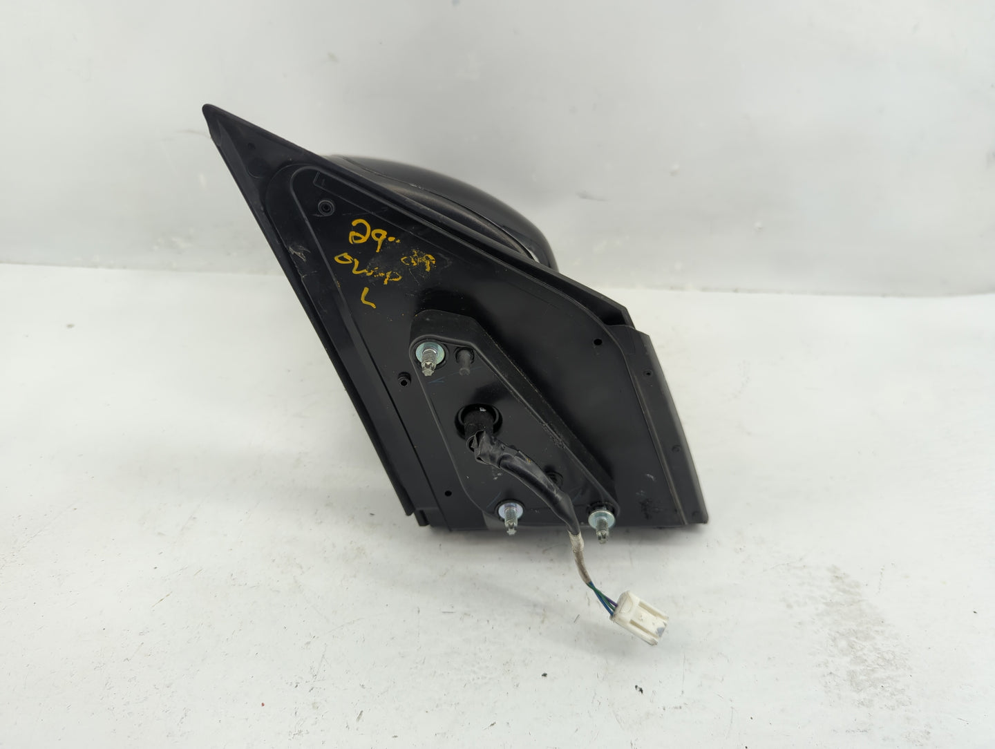 2014 Mitsubishi Mirage Driver Side View Mirror - Left Door Mirror OEM Used - Oemusedautoparts1.com