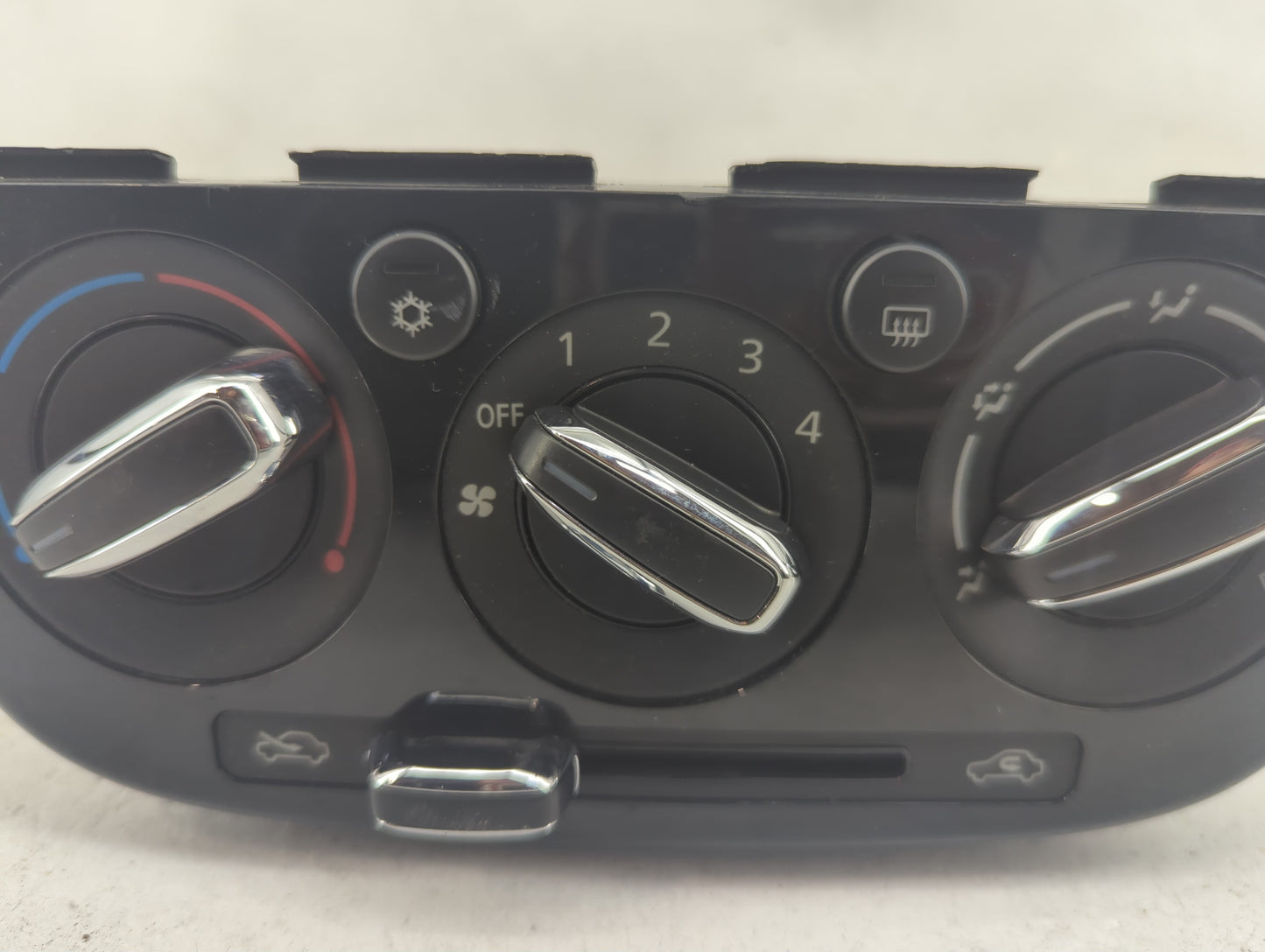 2019 Mitsubishi Mirage Climate Control Module Temperature AC/Heater Replacement P/N:7820A869 Fits OEM Used Auto Parts - Oemu