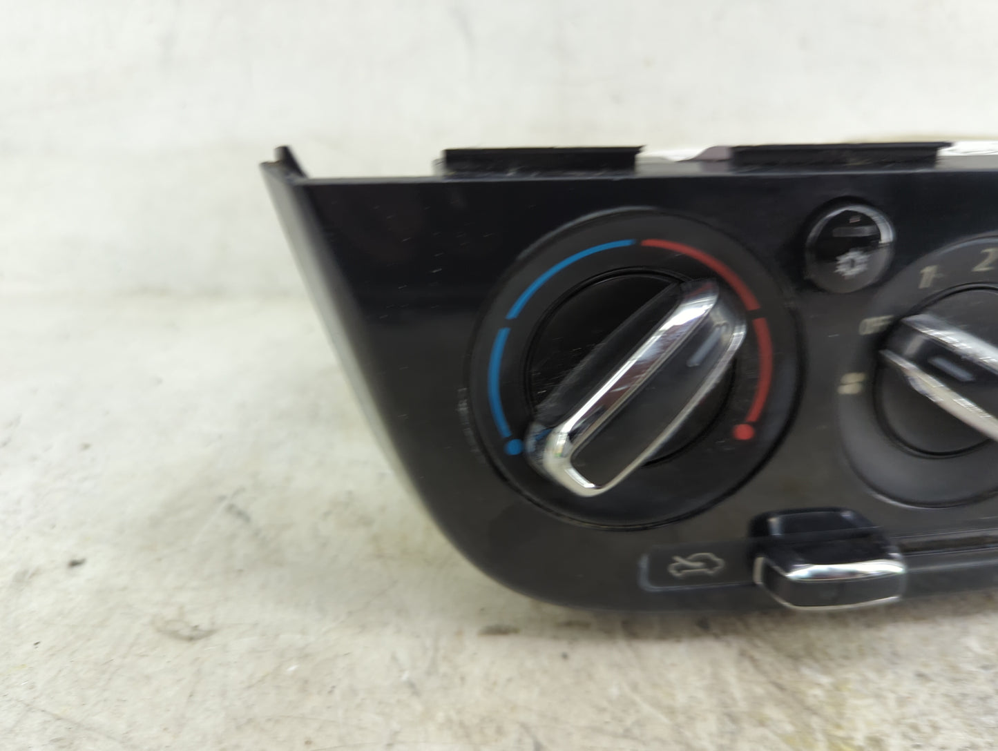 2019 Mitsubishi Mirage Climate Control Module Temperature AC/Heater Replacement Fits OEM Used Auto Parts - Oemusedautoparts1