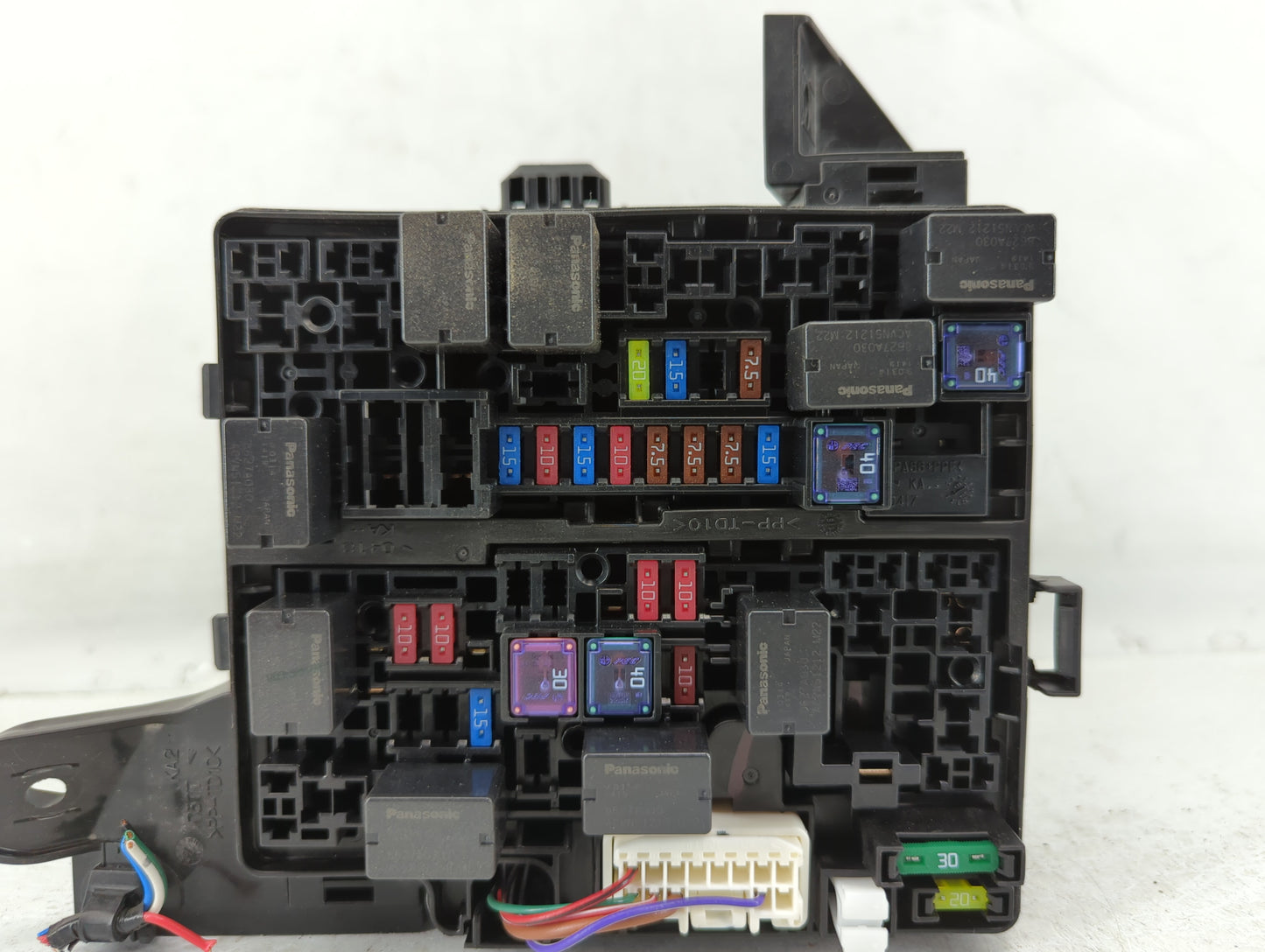 2019 Mitsubishi Mirage Fusebox Fuse Box Panel Relay Module P/N:3547 >PP-TD10< Fits OEM Used Auto Parts - Oemusedautoparts1.c