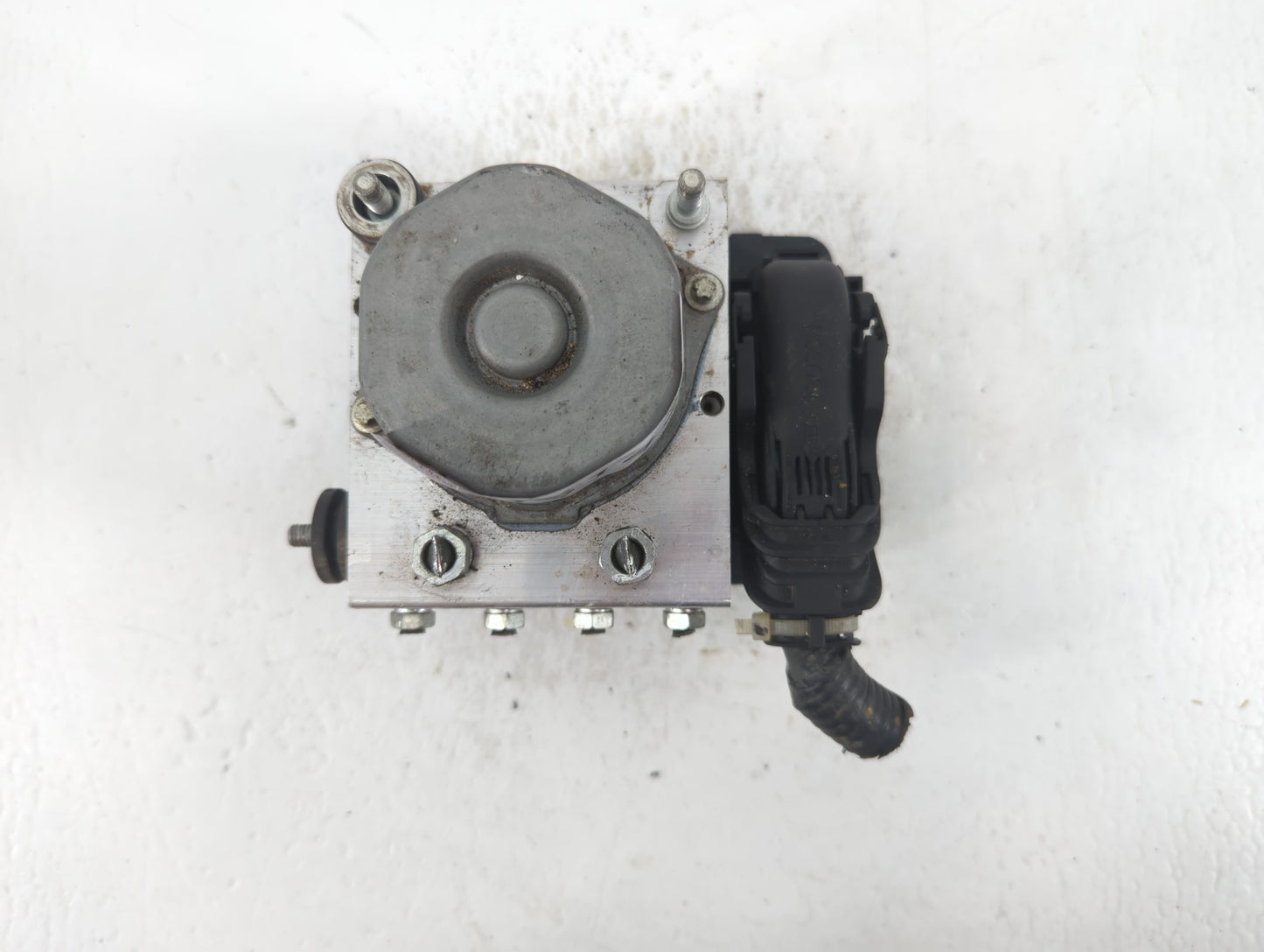 2019 Mitsubishi Mirage ABS Pump Control Module Replacement P/N:4670B229 269 832 Fits OEM Used Auto Parts - Oemusedautoparts1