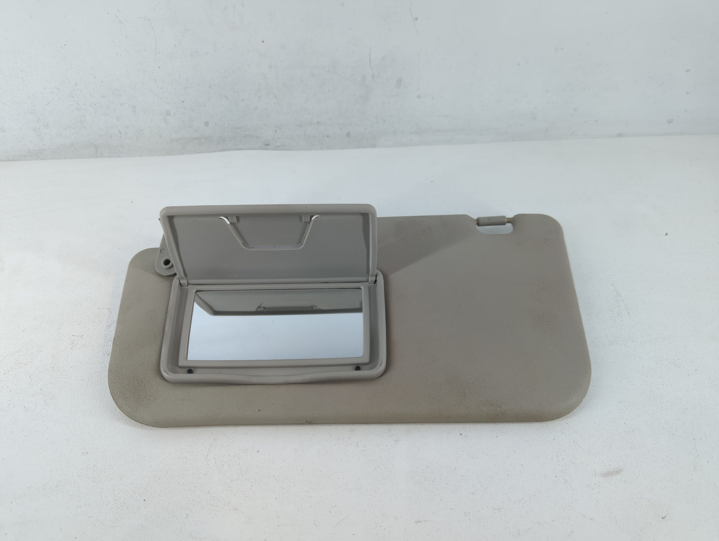 2014 Mitsubishi Mirage Sun Visor Shade Replacement Passenger Right Mirror Fits OEM Used Auto Parts - Oemusedautoparts1.com