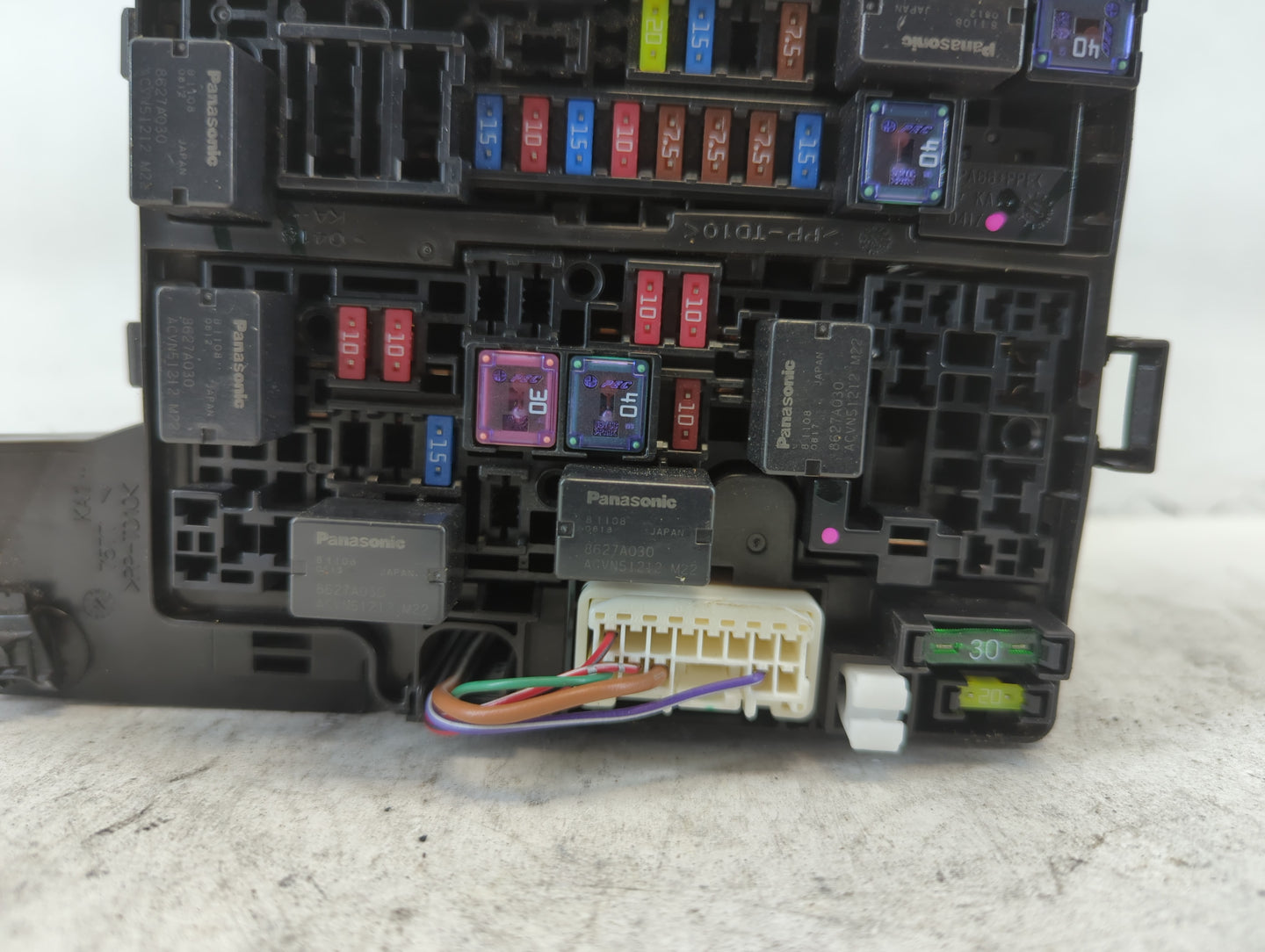 2014 Mitsubishi Mirage Fusebox Fuse Box Panel Relay Module P/N:7577 PP-TD10 Fits OEM Used Auto Parts - Oemusedautoparts1.com