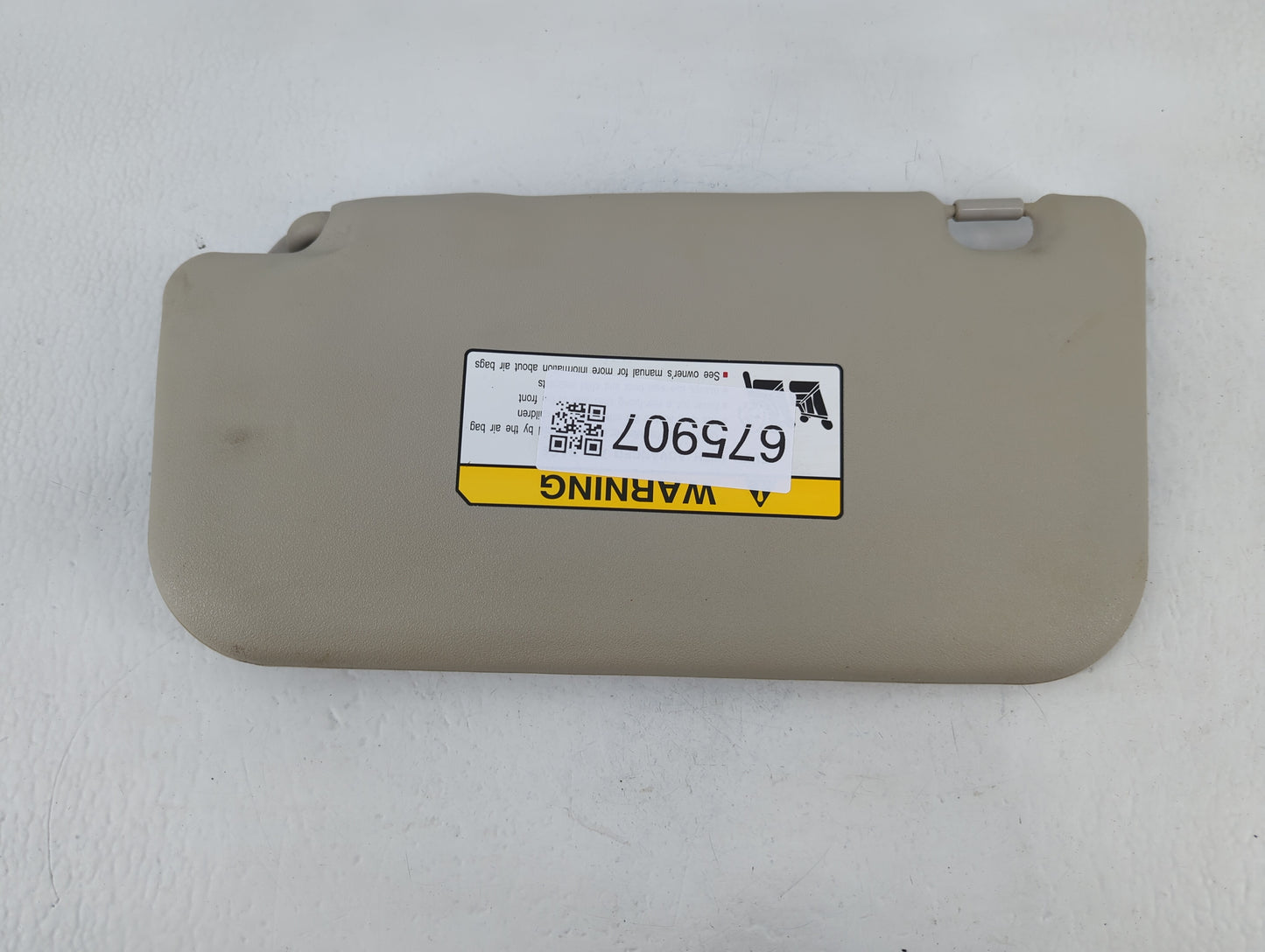 2014 Mitsubishi Mirage Sun Visor Shade Replacement Passenger Right Mirror Fits OEM Used Auto Parts - Oemusedautoparts1.com