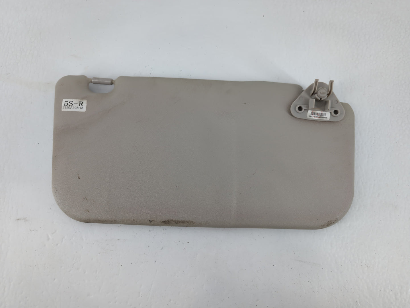 2014 Mitsubishi Mirage Sun Visor Shade Replacement Passenger Right Mirror Fits OEM Used Auto Parts - Oemusedautoparts1.com