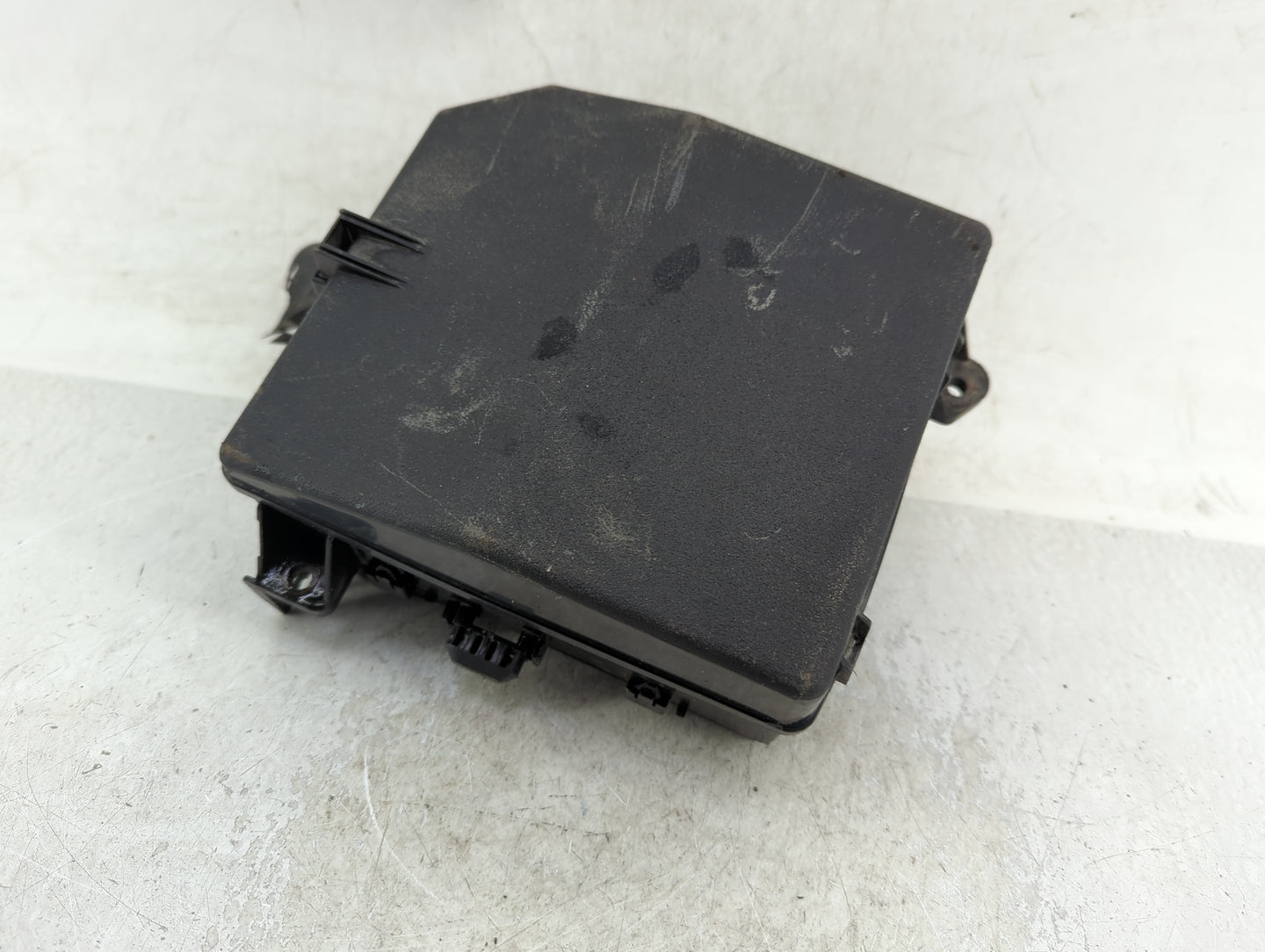 2014-2016 Mitsubishi Outlander Fusebox Fuse Box Panel Relay Module Fits Fits 2014 2015 2016 OEM Used Auto Parts - Oemusedaut