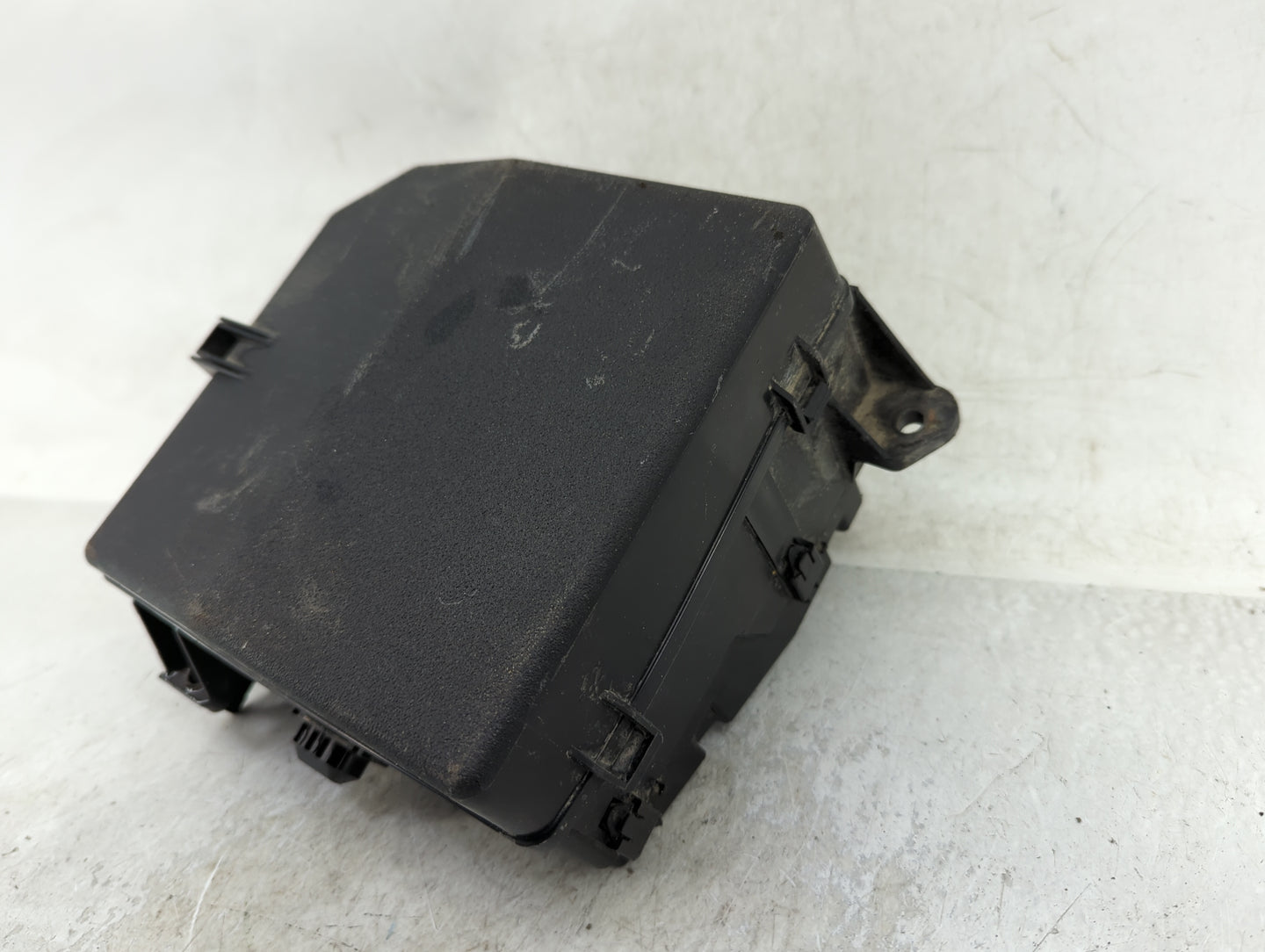 2014-2016 Mitsubishi Outlander Fusebox Fuse Box Panel Relay Module Fits Fits 2014 2015 2016 OEM Used Auto Parts - Oemusedaut