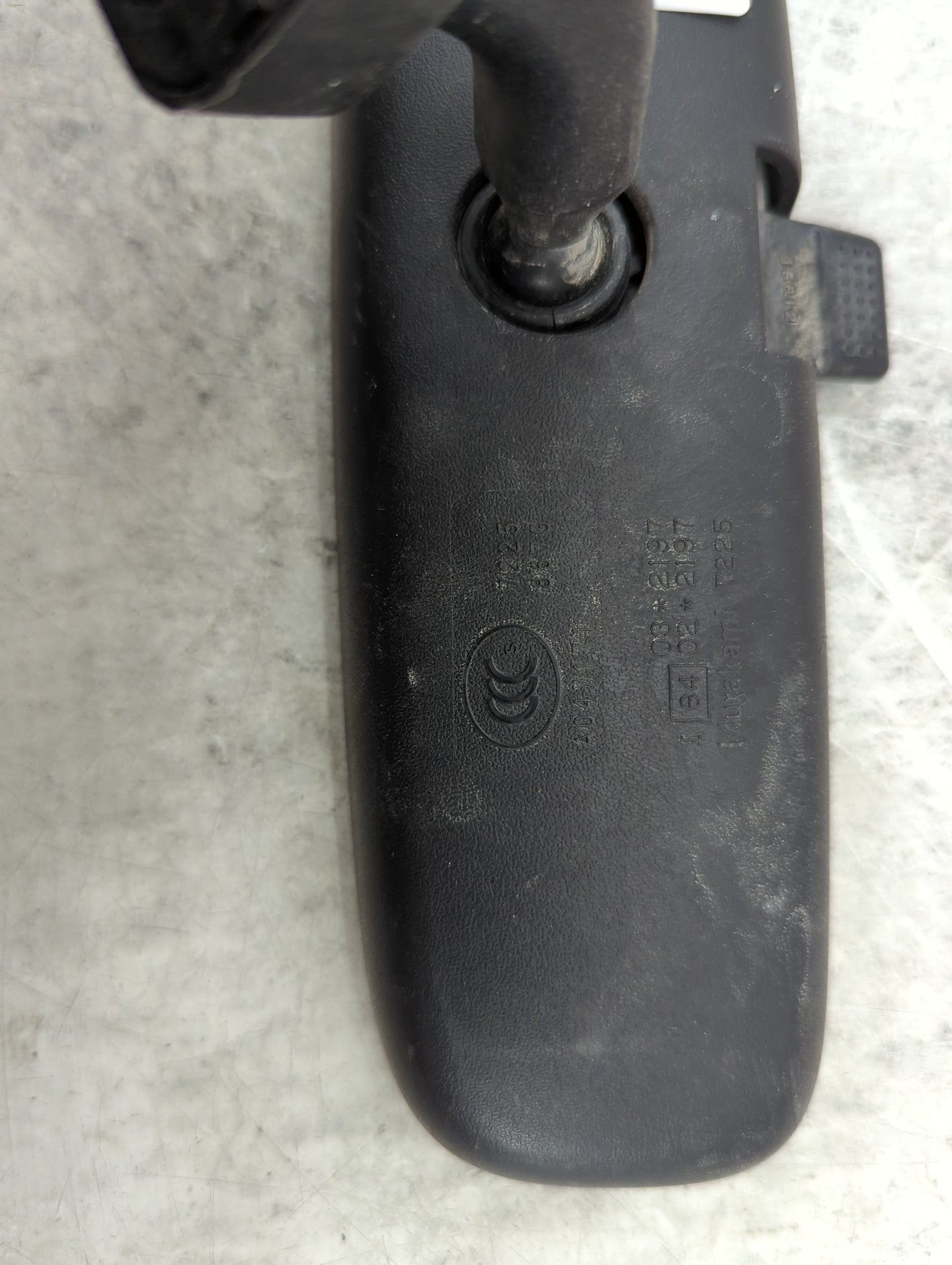 2019 Mitsubishi Outlander Interior Rear View Mirror Replacement OEM P/N:7225 8676 Fits OEM Used Auto Parts - Oemusedautopart