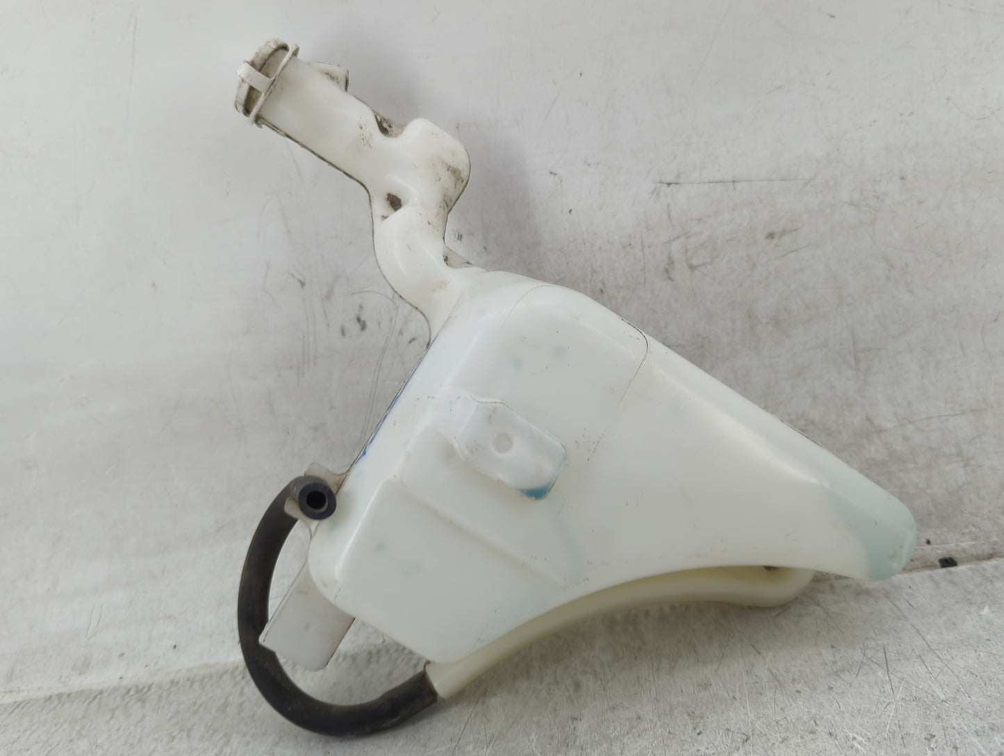 2014 Outlander Radiator Coolant Overflow Expansion Tank Bottle - Oemusedautoparts1.com