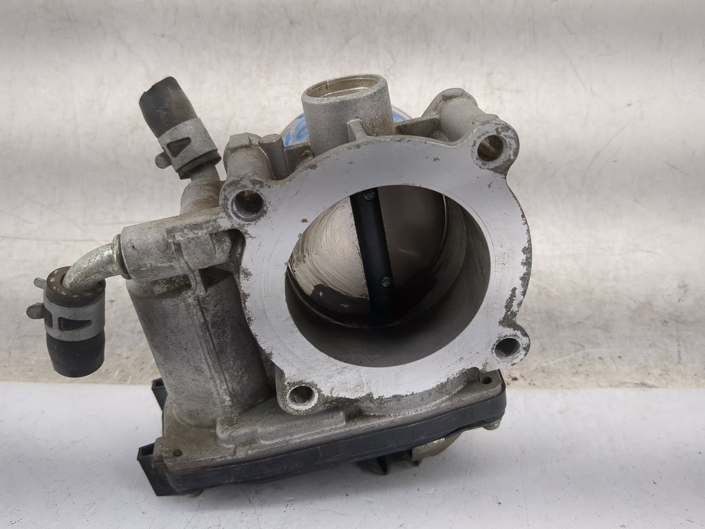 2013-2017 Mitsubishi Outlander Throttle Body Fits Fits 2013 2014 2015 2016 2017 OEM Used Auto Parts - Oemusedautoparts1.com