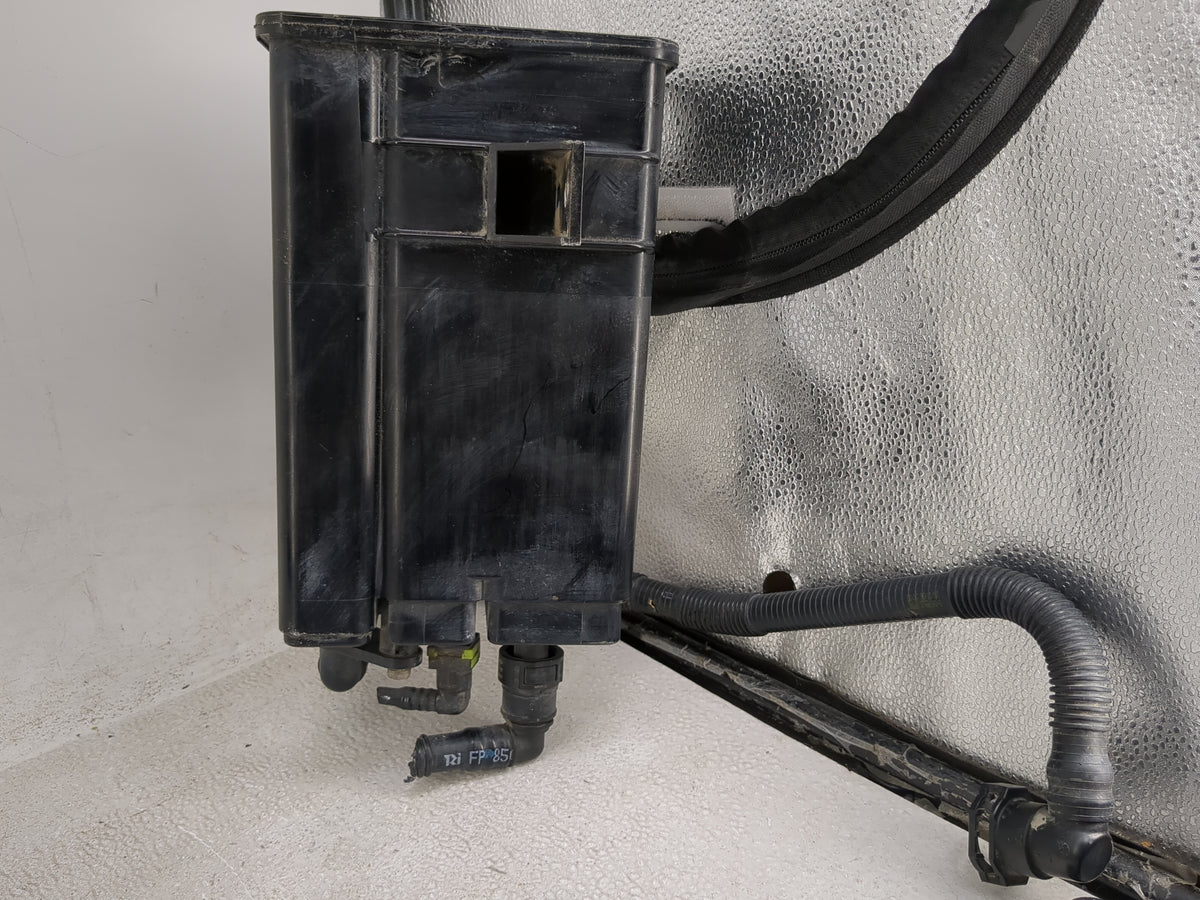 2019 Mitsubishi Outlander Fuel Vapor Charcoal Canister - Oemusedautoparts1.com
