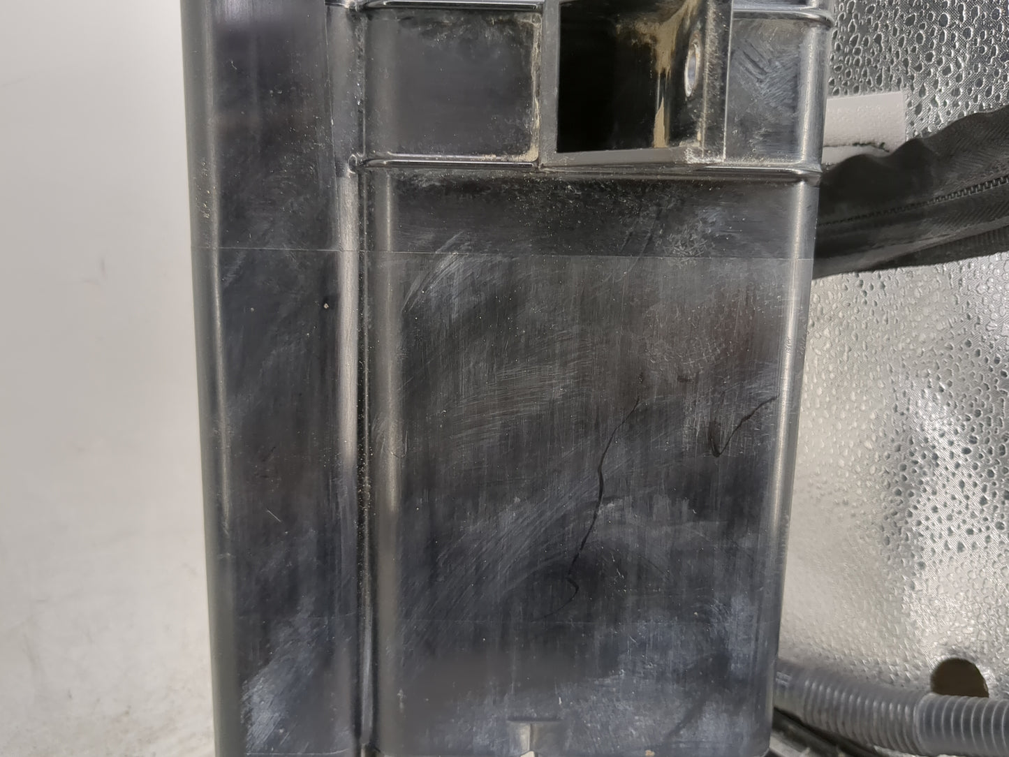 2019 Mitsubishi Outlander Fuel Vapor Charcoal Canister - Oemusedautoparts1.com