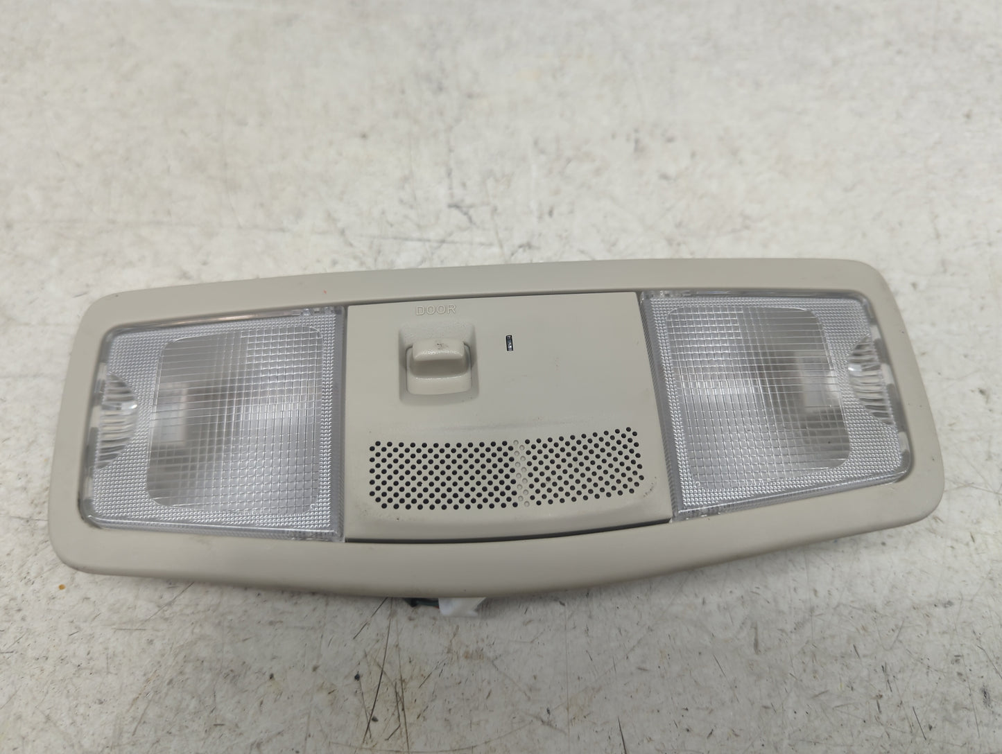 2019 Mitsubishi Outlander Overhead Roof Console Tan - Oemusedautoparts1.com