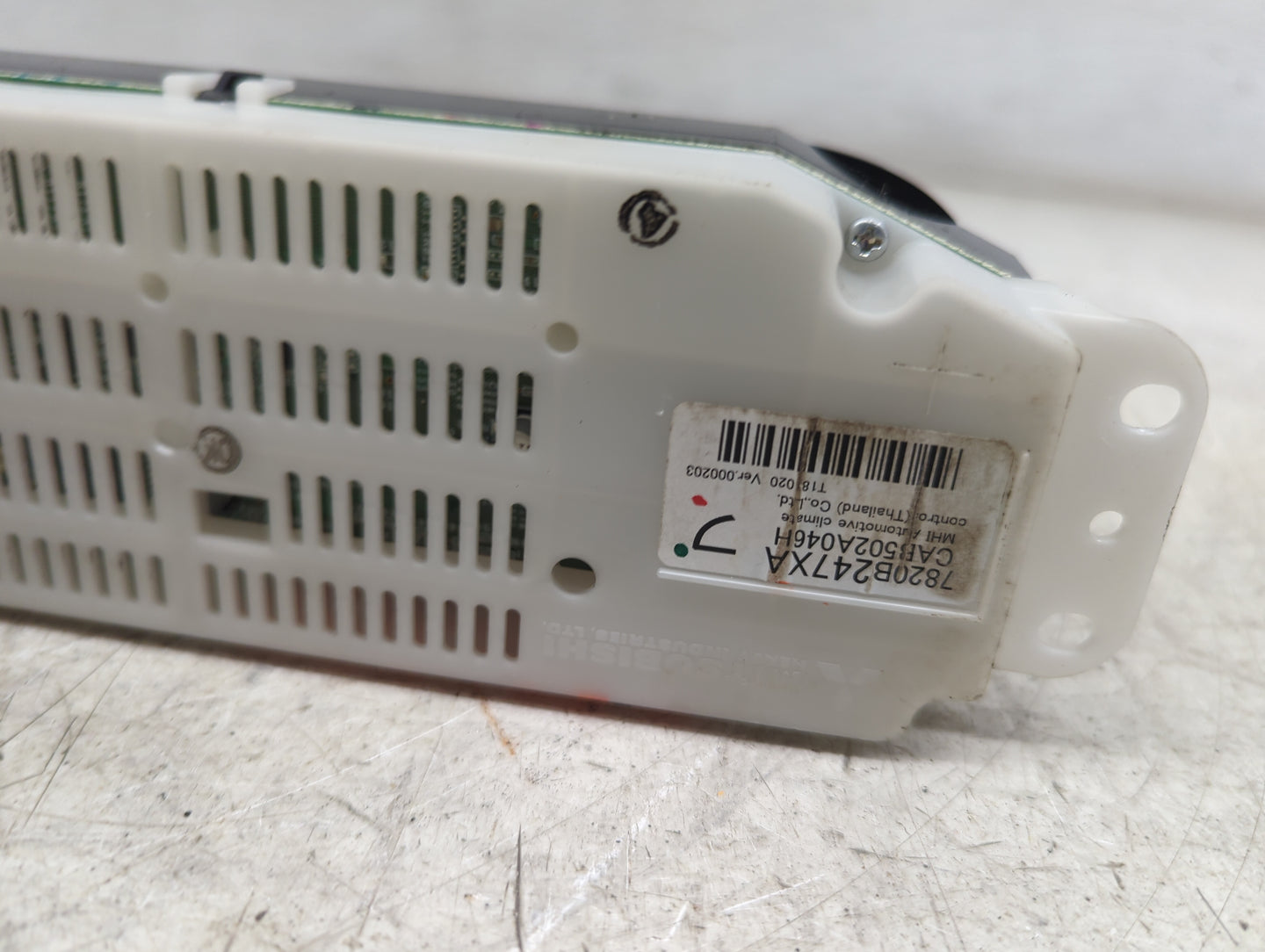 2019 Mitsubishi Outlander Climate Control Module Temperature AC/Heater Replacement P/N:7820B247XA CAF1502A046H Fits OEM Used