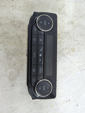 compare product 2019 Mitsubishi Outlander Climate Control Module Temperature AC/Heater Replacement P/N:7820B247XA CAB502A046H Fits OEM Used Auto Parts