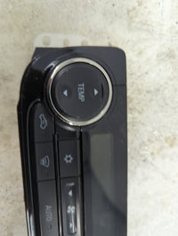 2019 Mitsubishi Outlander Climate Control Module Temperature AC/Heater Replacement P/N:7820B247XA CAB502A046H Fits OEM Used 