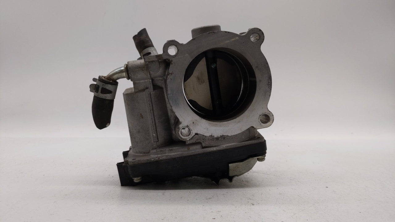 2019 Mitsubishi Outlander Throttle Body Fits OEM Used Auto Parts - Oemusedautoparts1.com