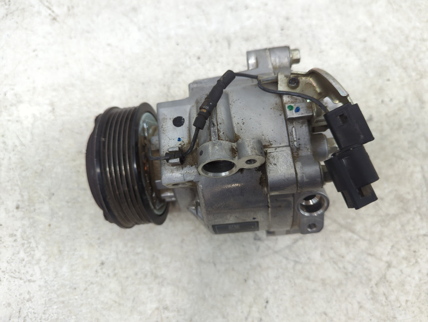 2009-2016 Mitsubishi Outlander Air Conditioning A/c Ac Compressor Oem - Oemusedautoparts1.com