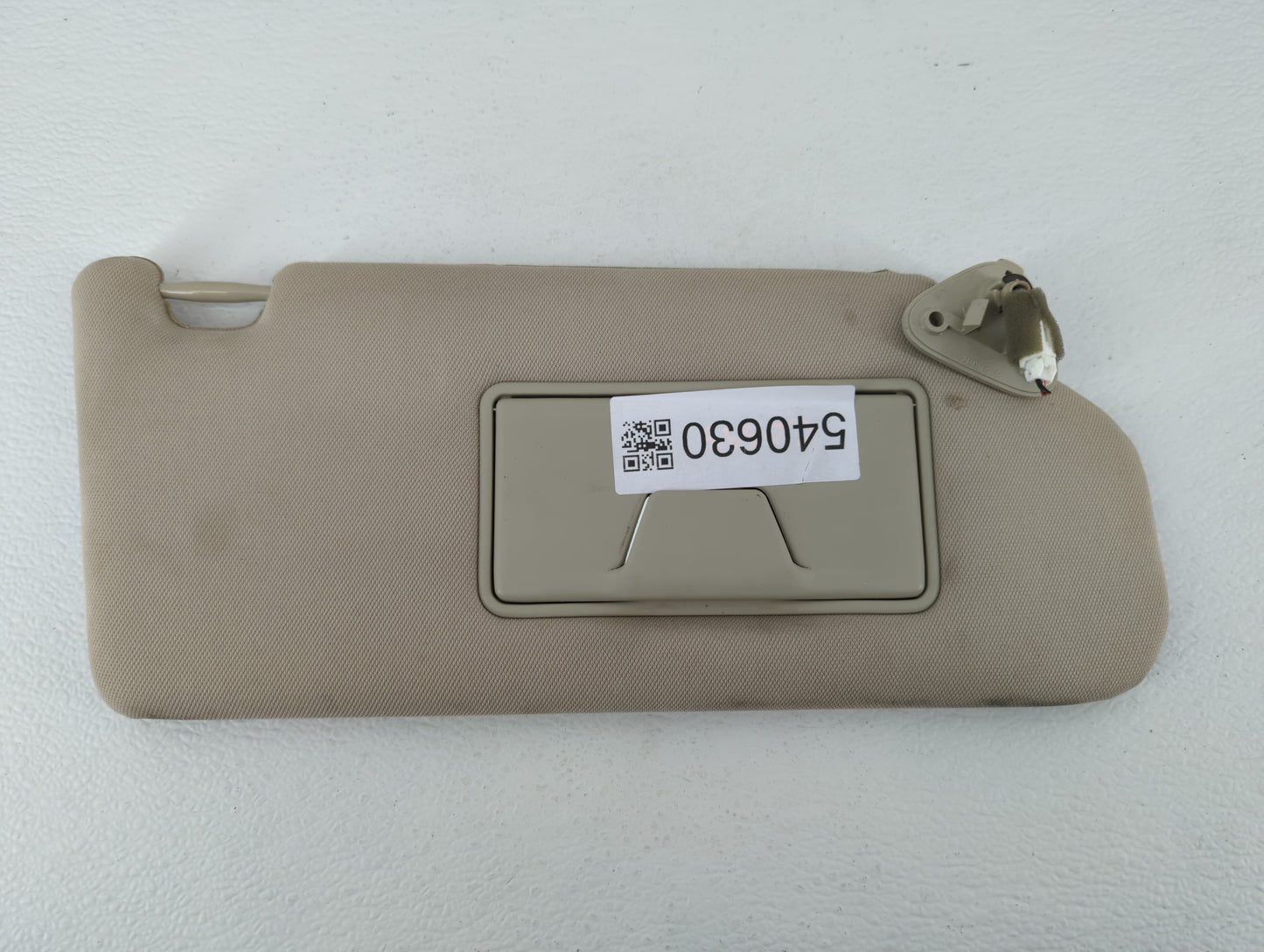 2019 Mitsubishi Outlander Sun Visor Shade Replacement Passenger Right Mirror Fits OEM Used Auto Parts - Oemusedautoparts1.co