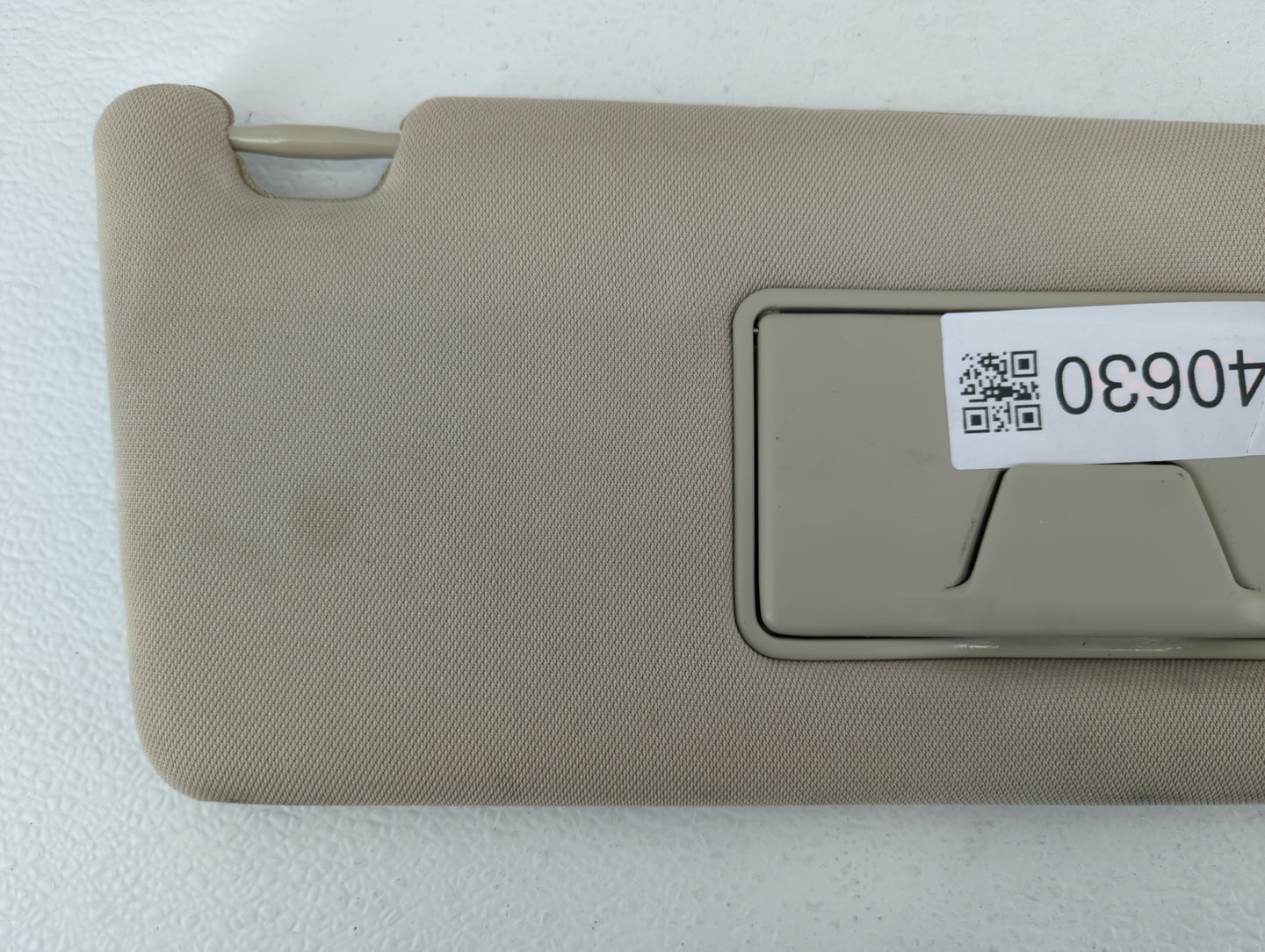 2019 Mitsubishi Outlander Sun Visor Shade Replacement Passenger Right Mirror Fits OEM Used Auto Parts - Oemusedautoparts1.co