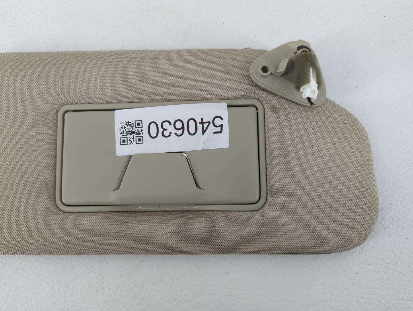 2019 Mitsubishi Outlander Sun Visor Shade Replacement Passenger Right Mirror Fits OEM Used Auto Parts - Oemusedautoparts1.co