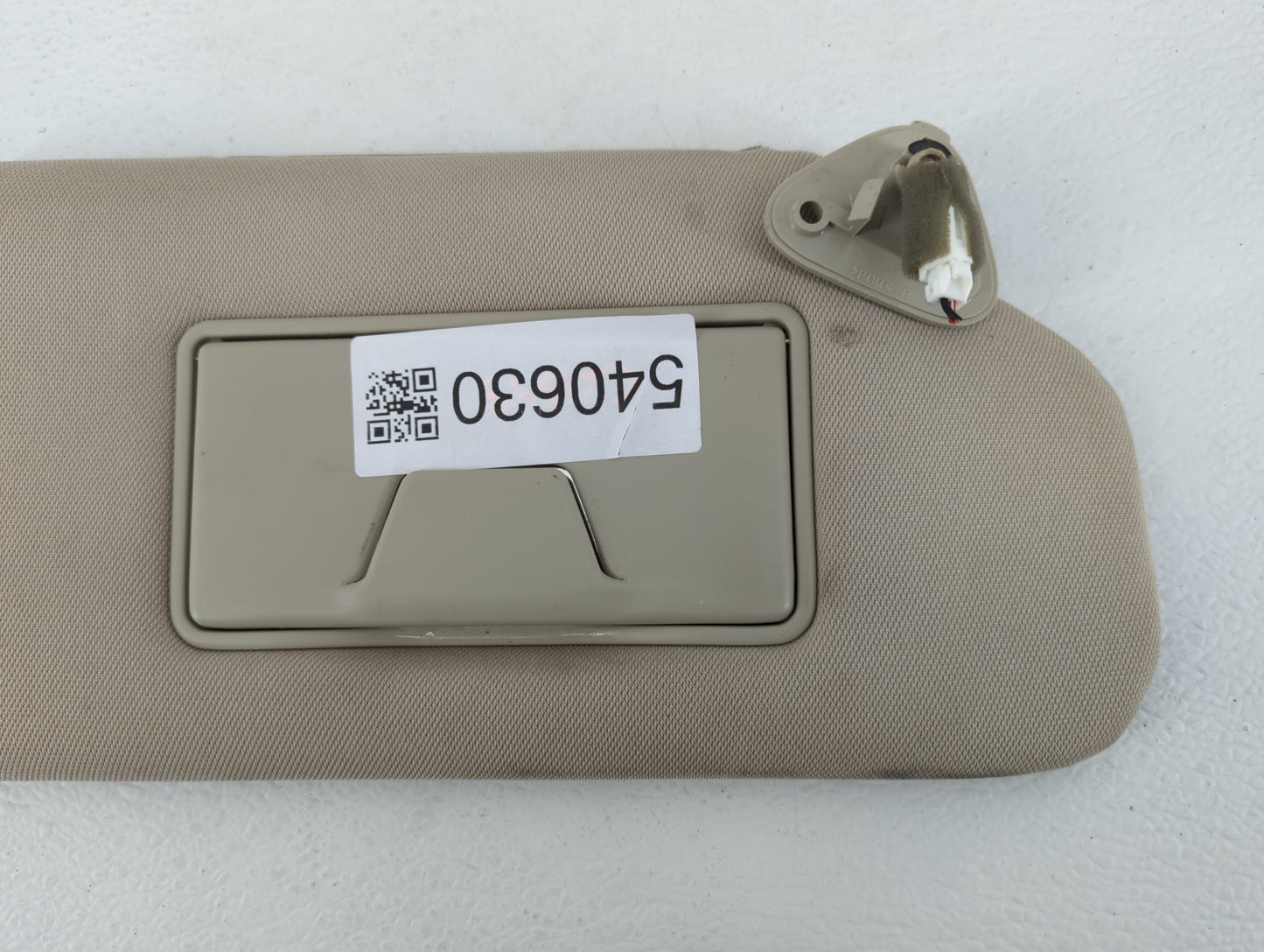 2019 Mitsubishi Outlander Sun Visor Shade Replacement Passenger Right Mirror Fits OEM Used Auto Parts - Oemusedautoparts1.co