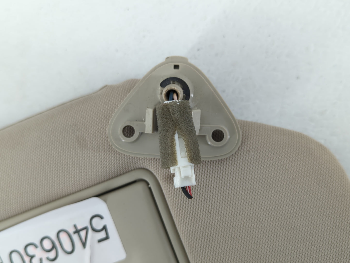 2019 Mitsubishi Outlander Sun Visor Shade Replacement Passenger Right Mirror Fits OEM Used Auto Parts - Oemusedautoparts1.co