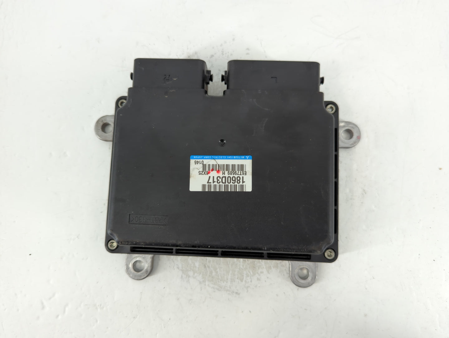 2019 Mitsubishi Outlander PCM Engine Control Computer ECU ECM PCU OEM P/N:E6T79689 H 1860D317 Fits OEM Used Auto Parts - Oem